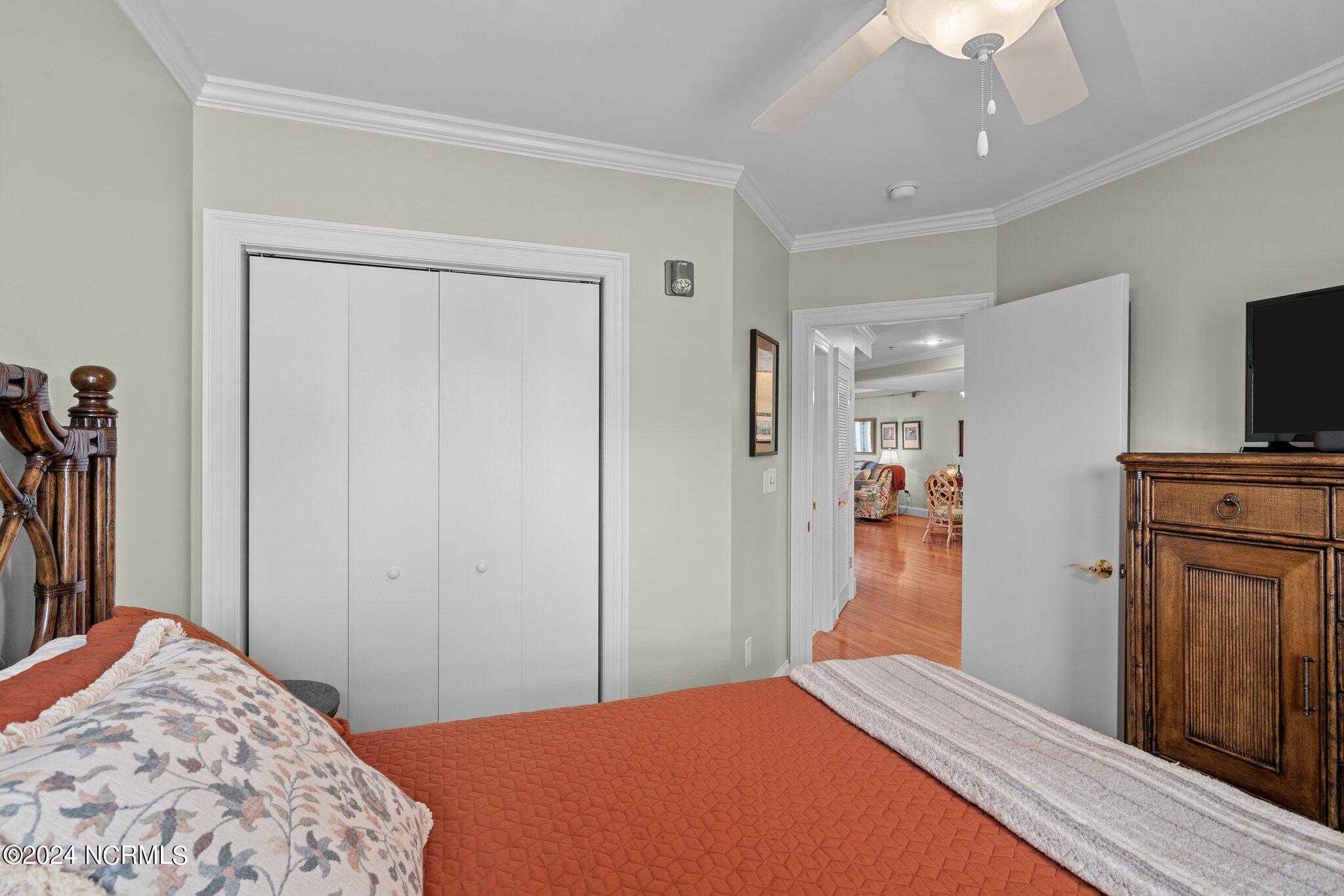 300 Midyette Street A8 Property Photo 23