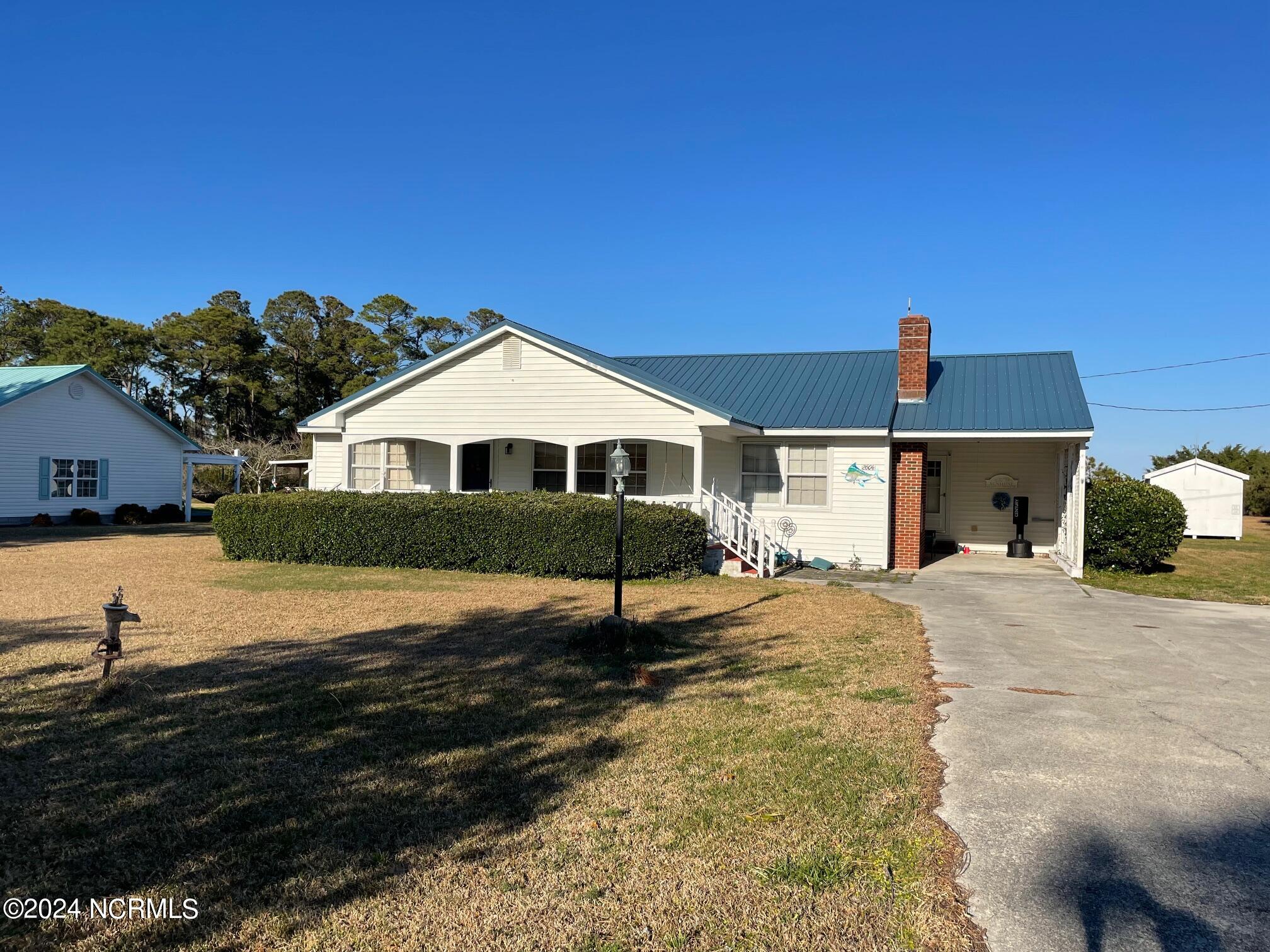 2604 Cedar Island Road Property Photo 12