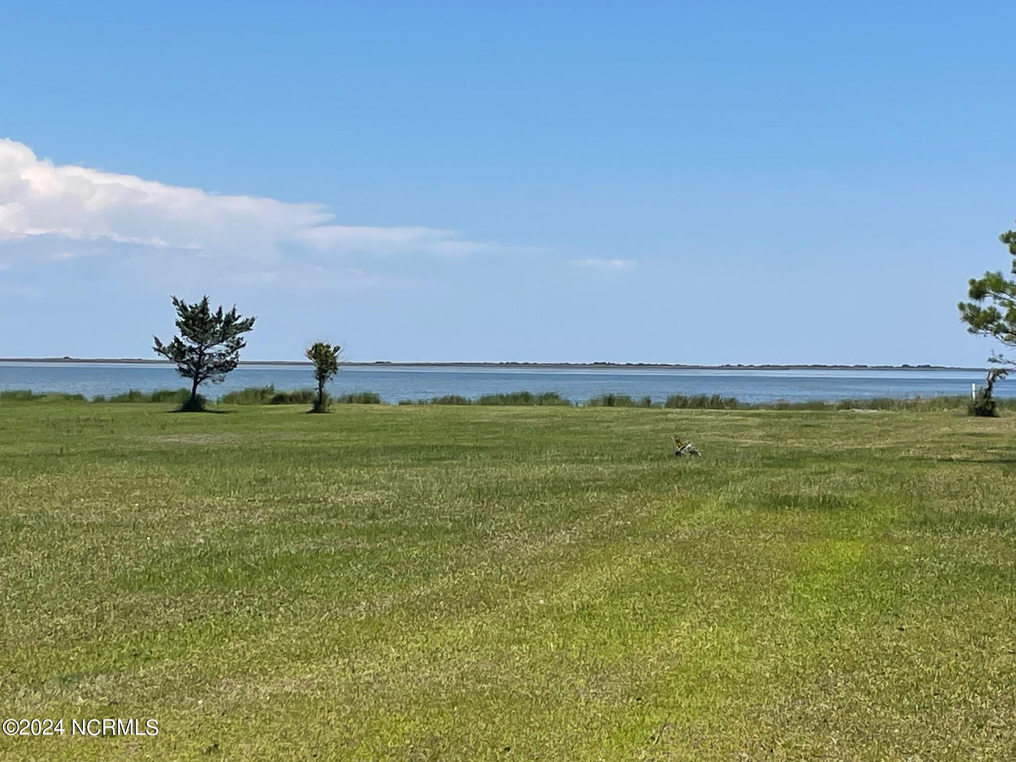 2604 Cedar Island Road Property Photo 21