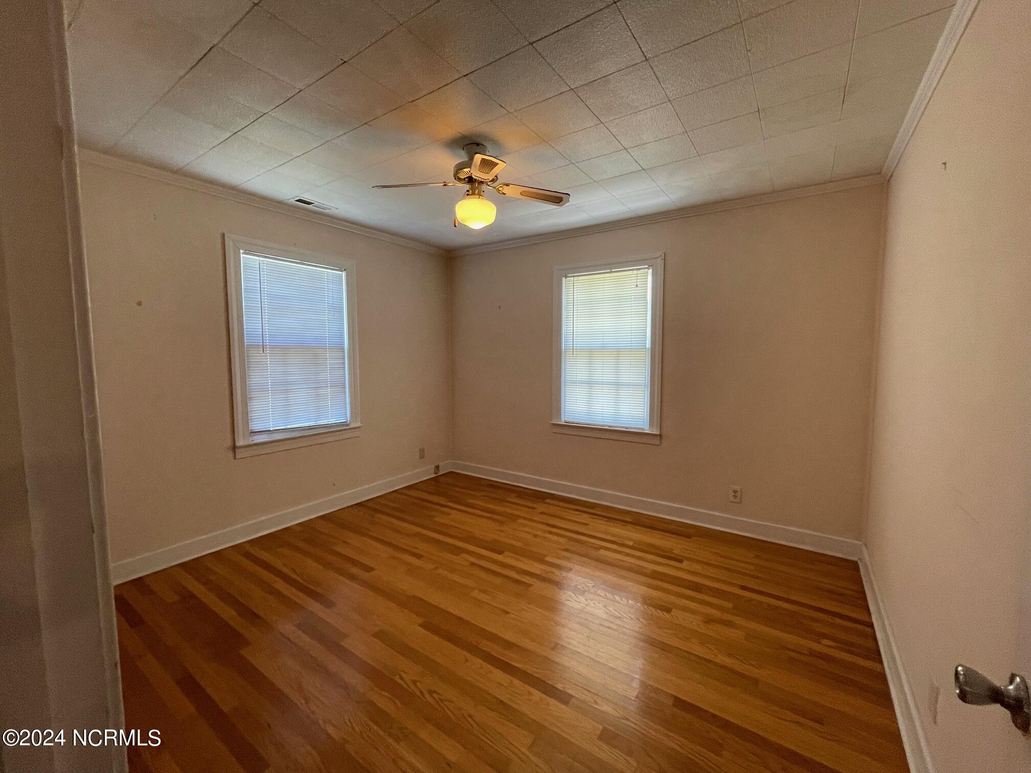 2604 Cedar Island Road Property Photo 30