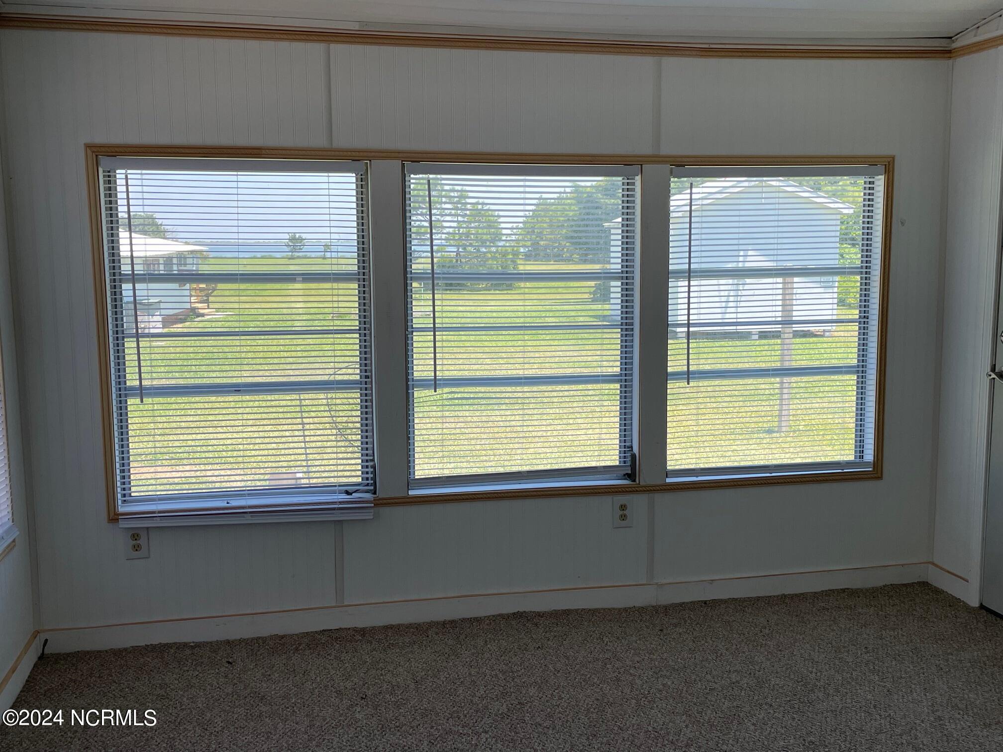 2604 Cedar Island Road Property Photo 33