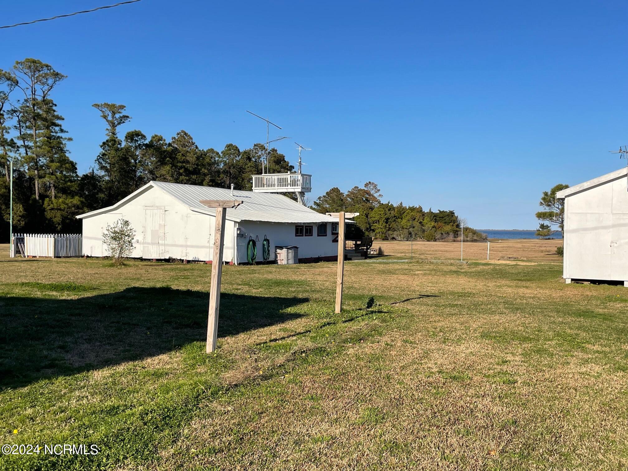 2604 Cedar Island Road Property Photo 45