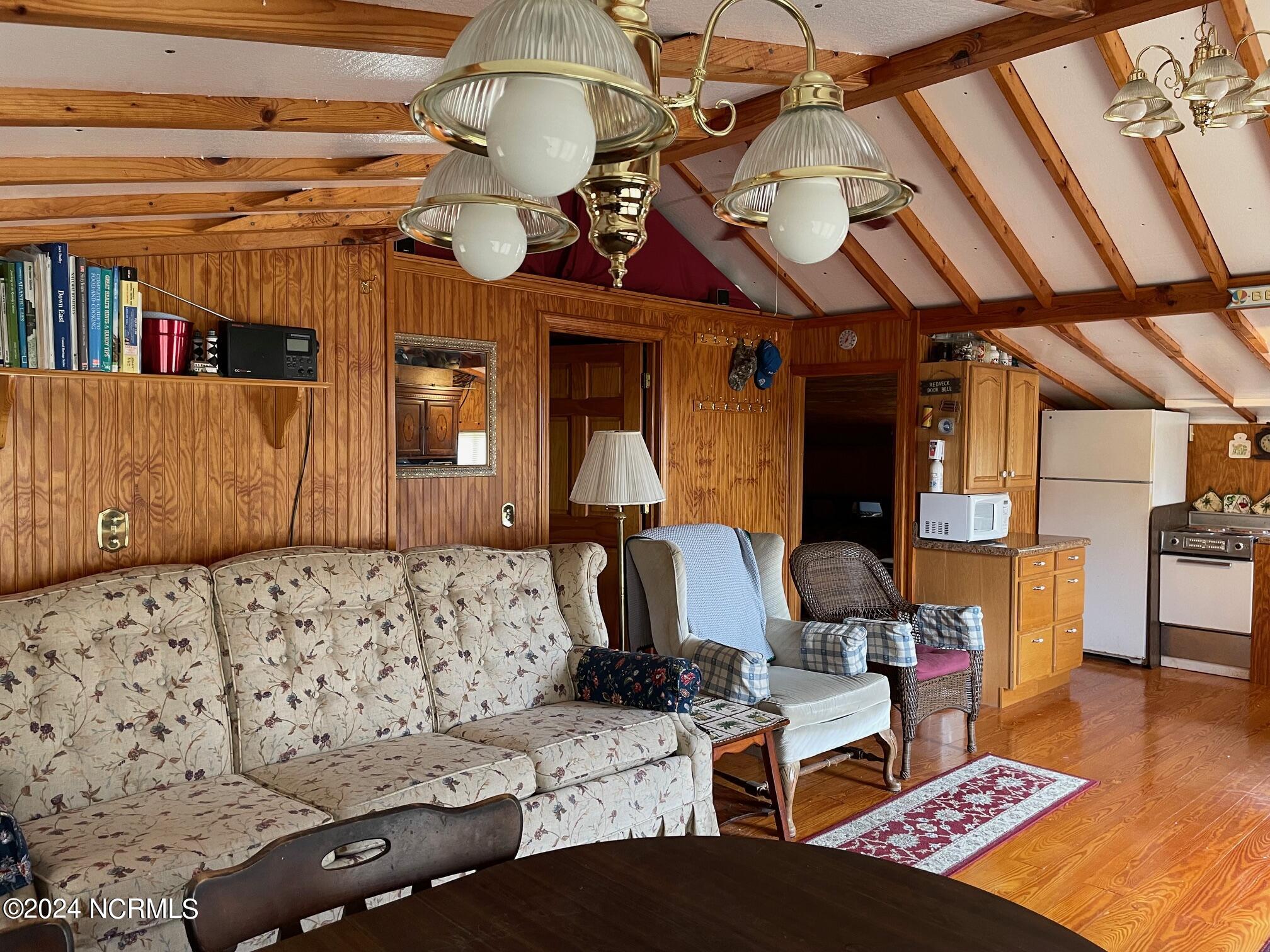 2604 Cedar Island Road Property Photo 53