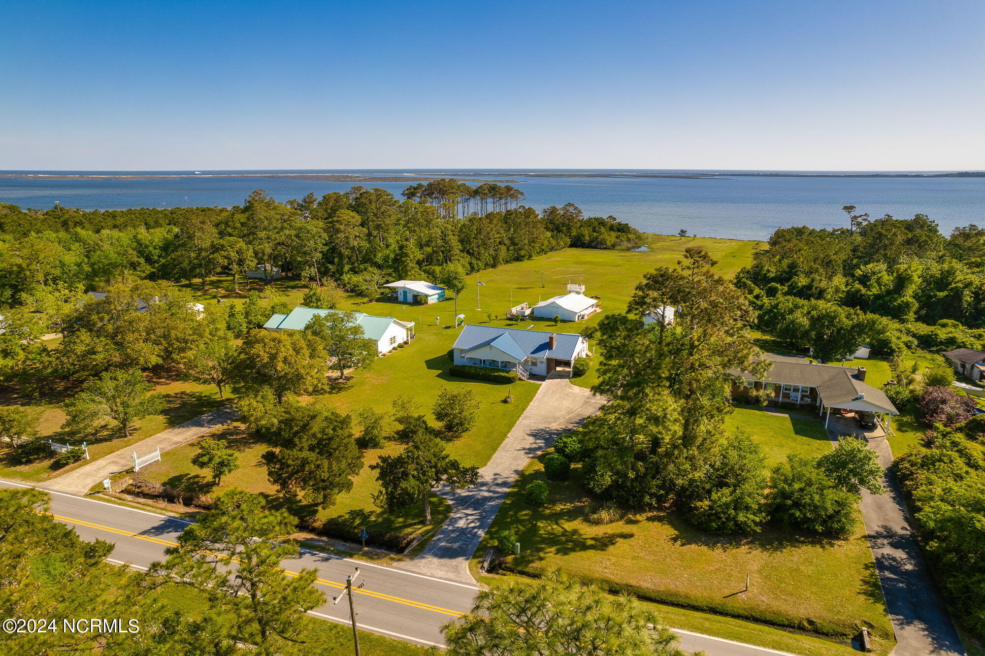 2604 Cedar Island Road Property Photo 63