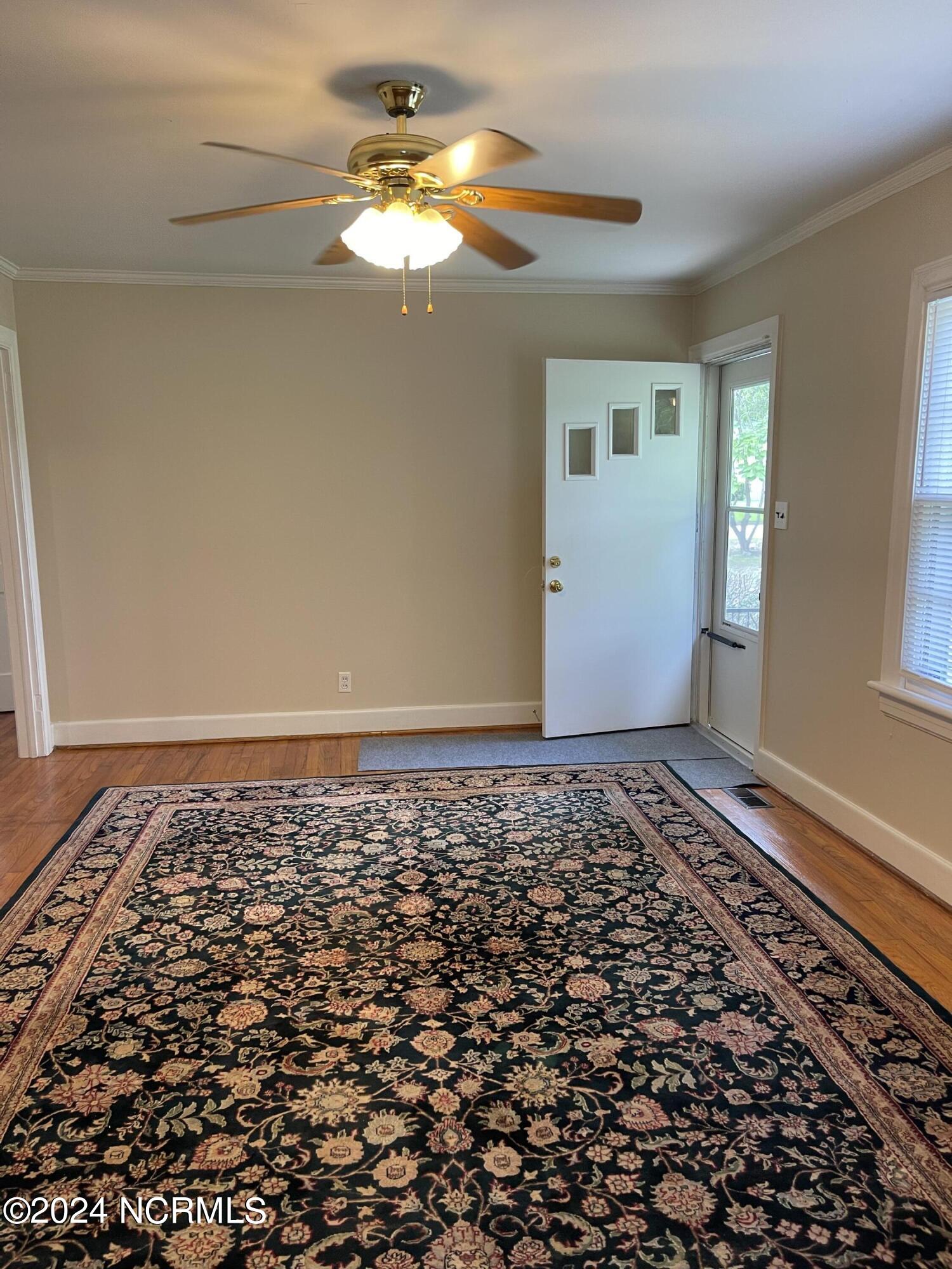 123 Tyson Avenue Property Photo 21