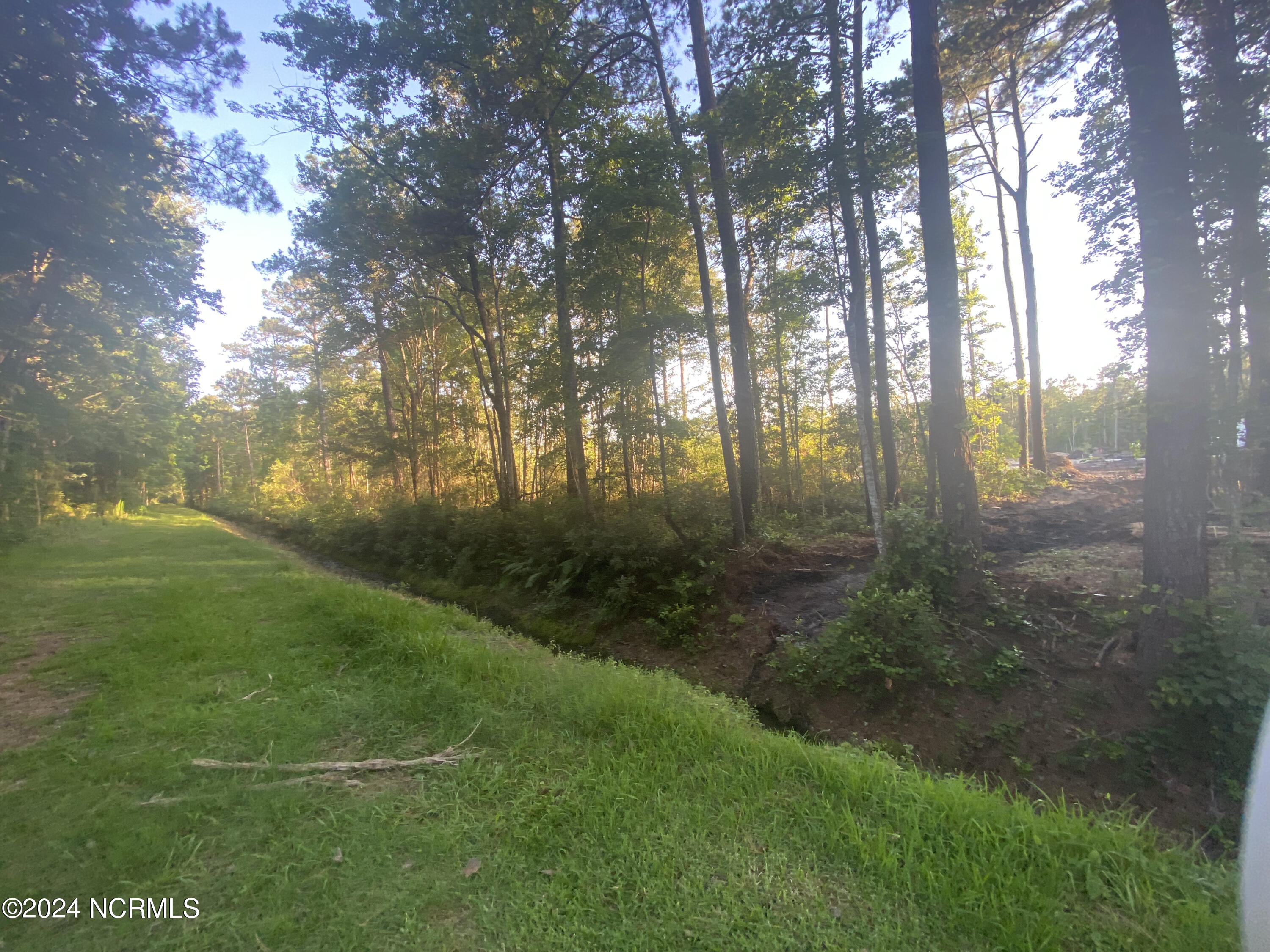 5 Deer Run Road Property Photo 4