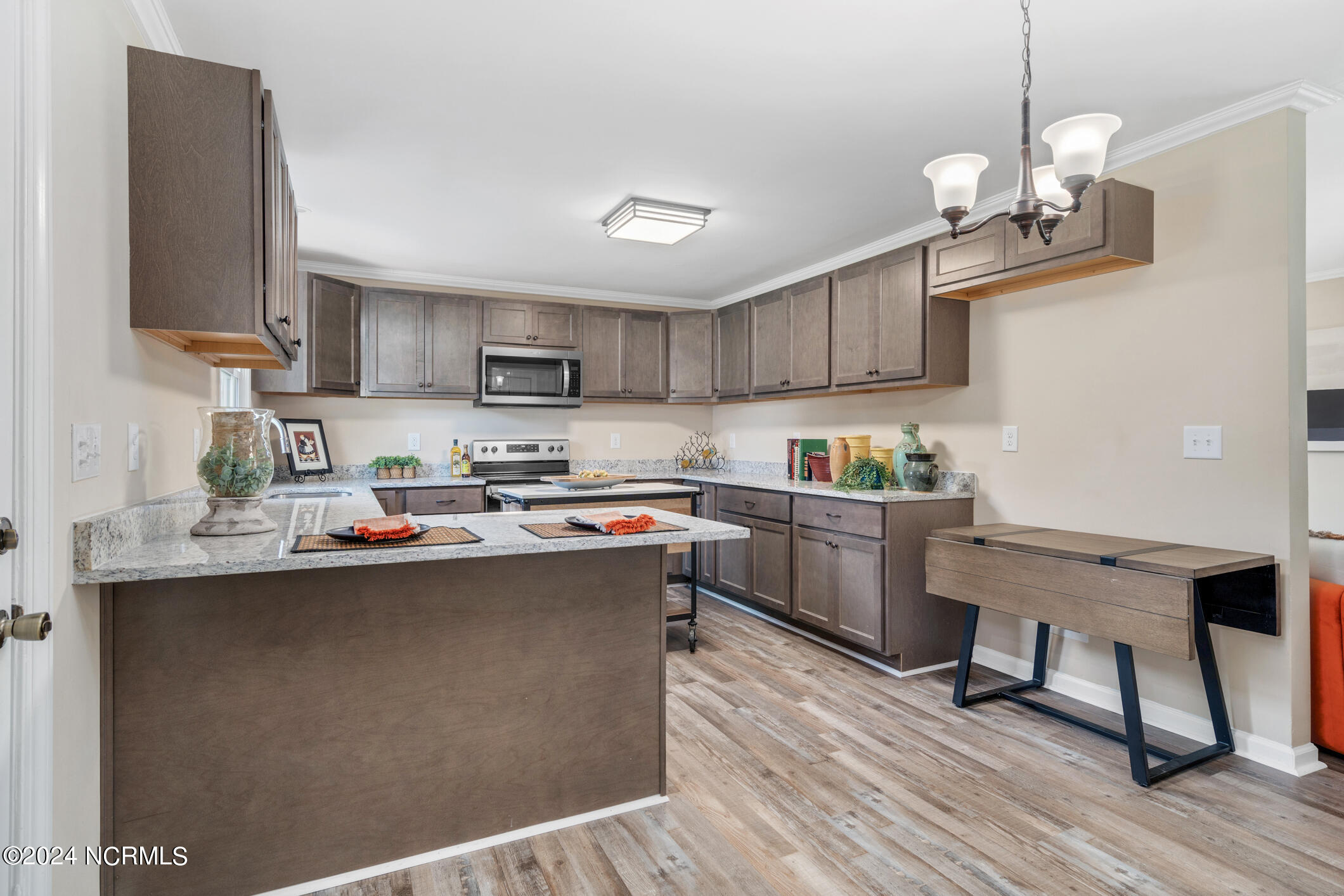 1704 Leggett Road Property Photo 11