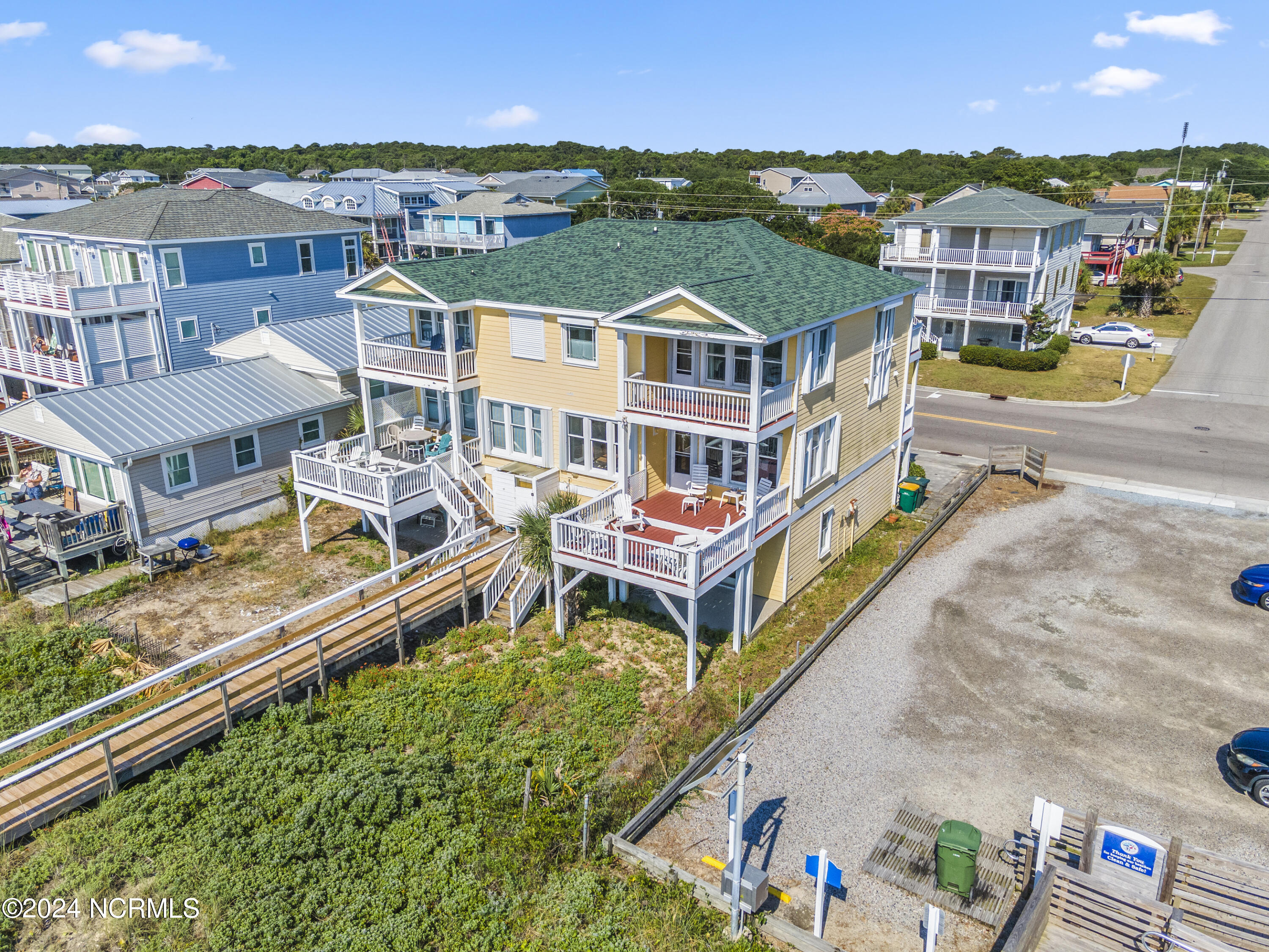 401 Fort Fisher Boulevard Unit A Property Photo 9
