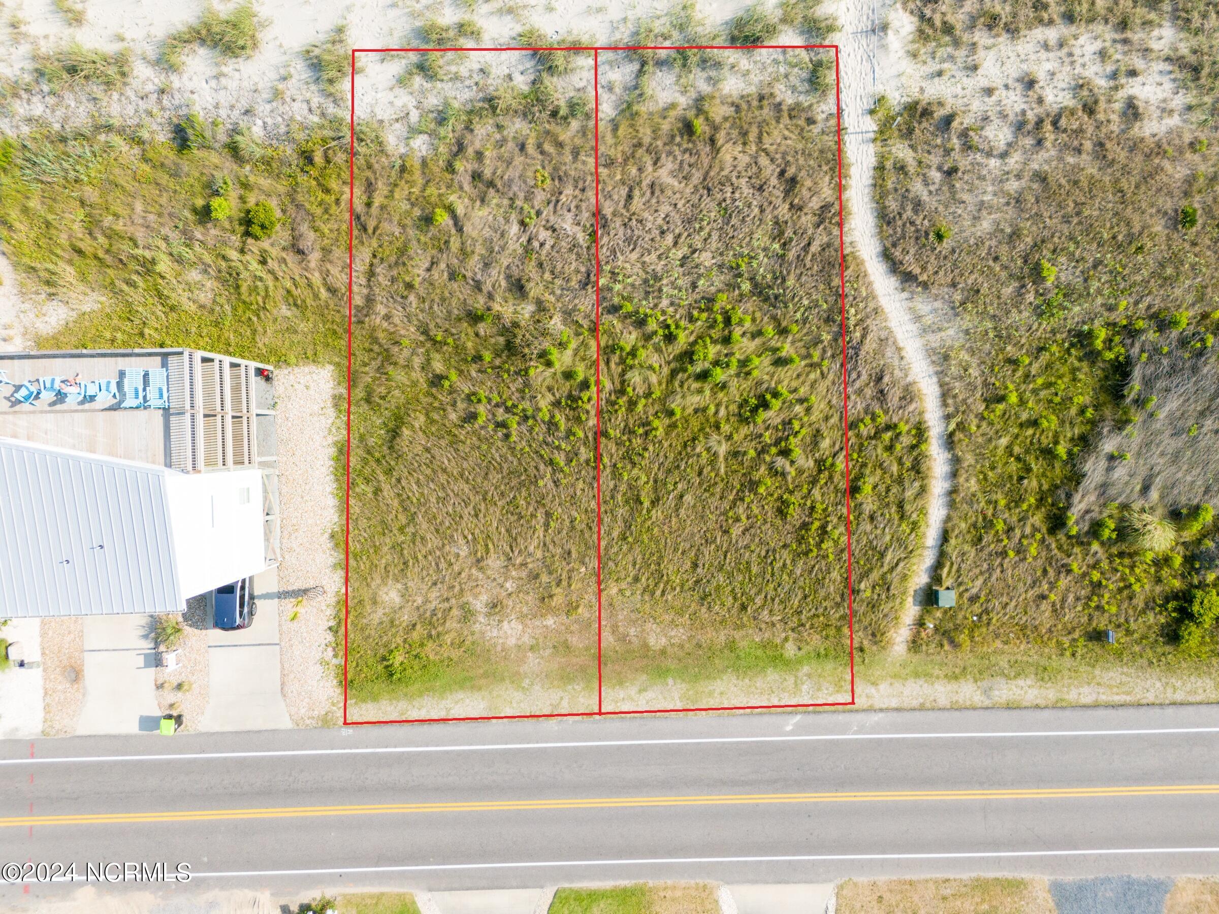 5217 E Beach Drive Property Photo 1