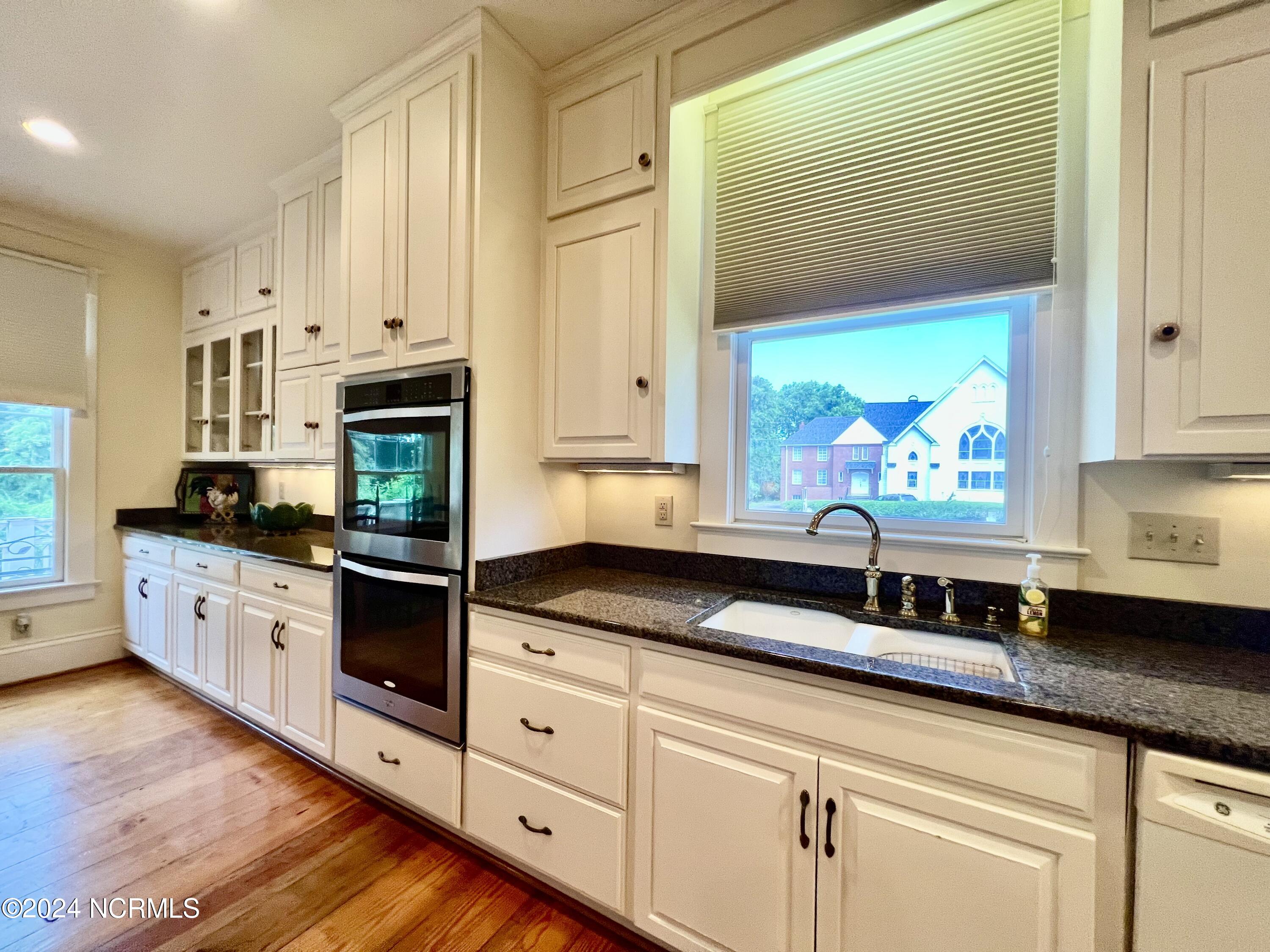 303 Mcreynolds Street Property Photo 14