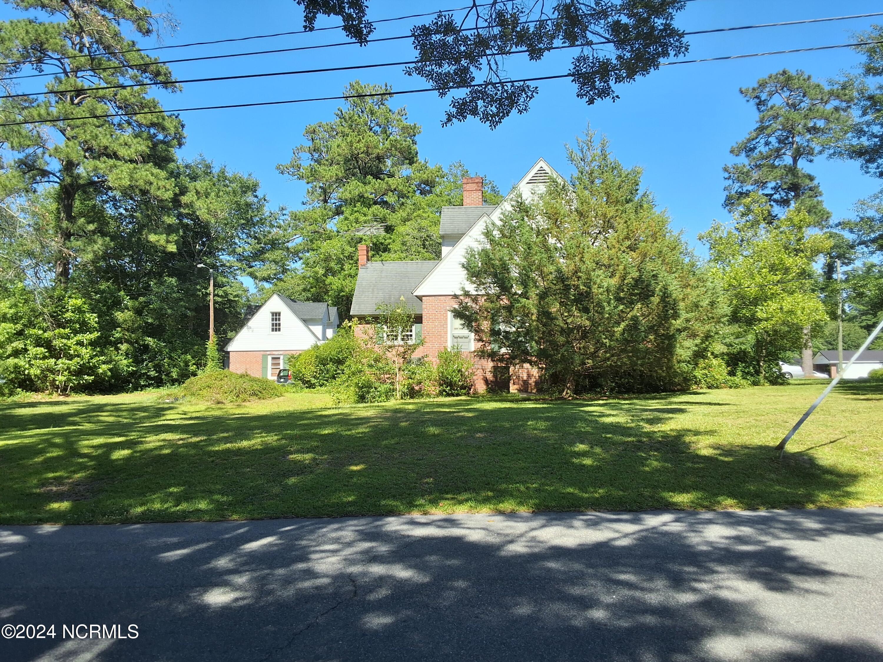 201 E Bell Street Property Photo 60