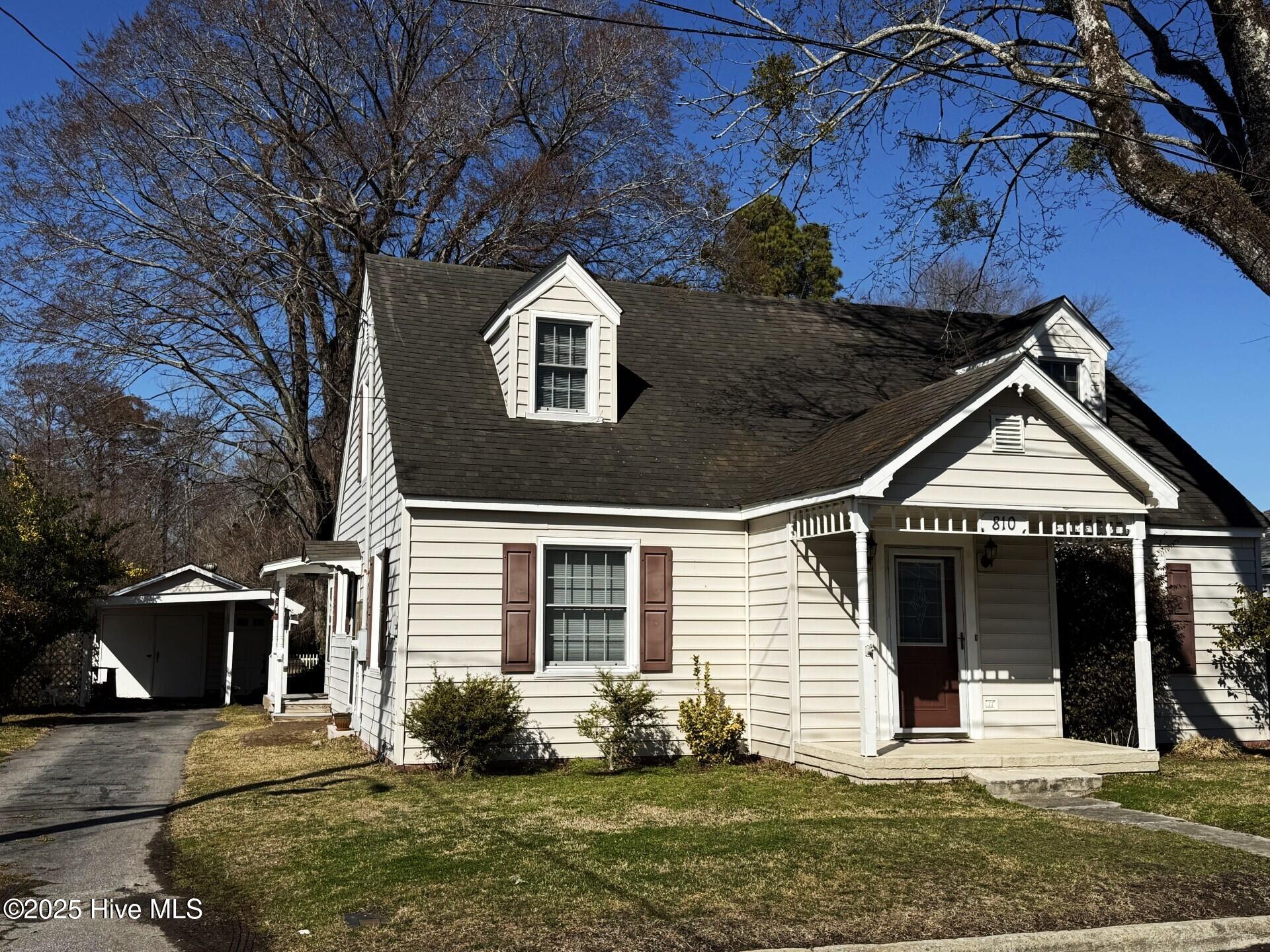 810 Green Street Property Photo