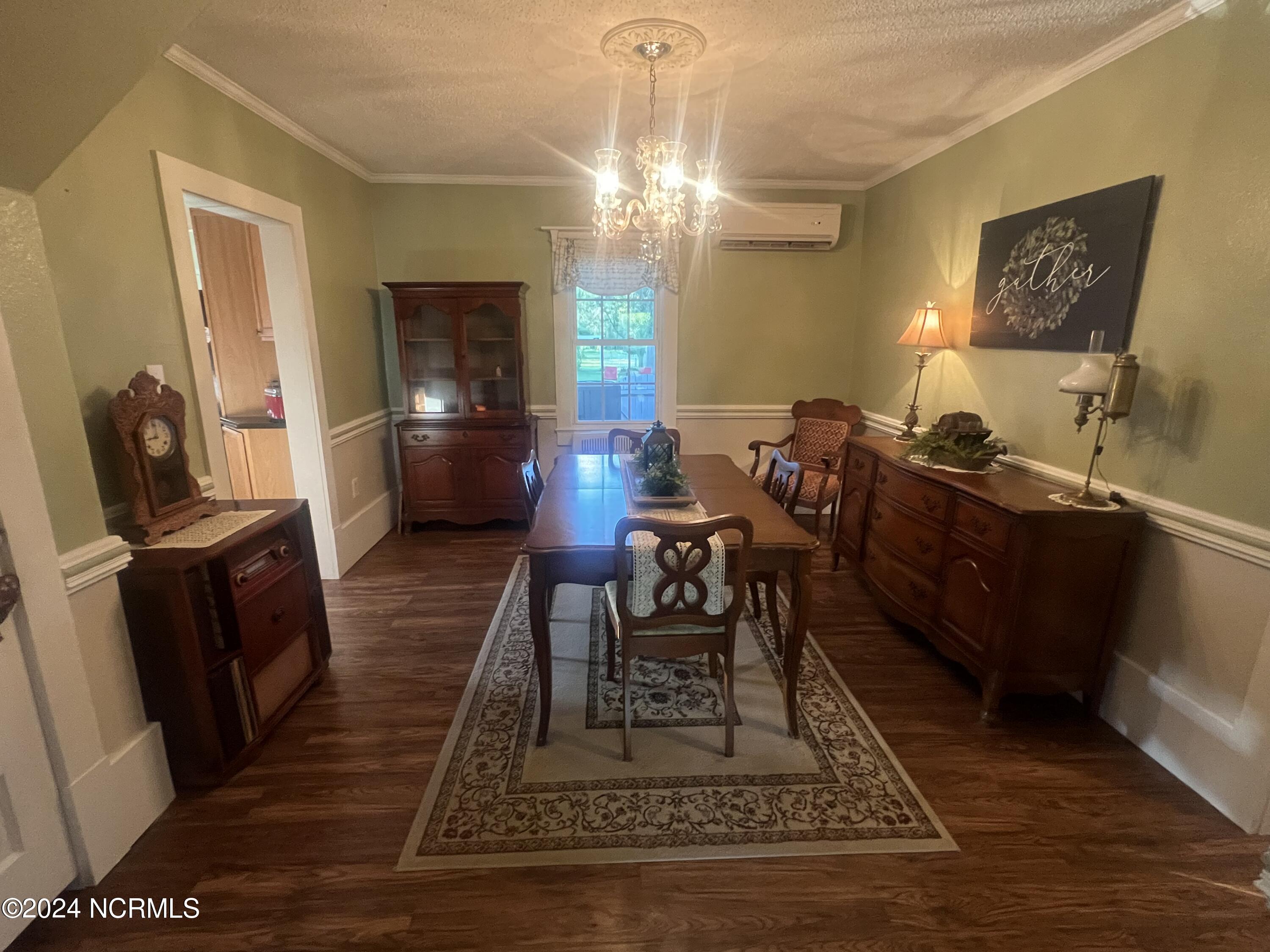 810 Green Street Property Photo 15