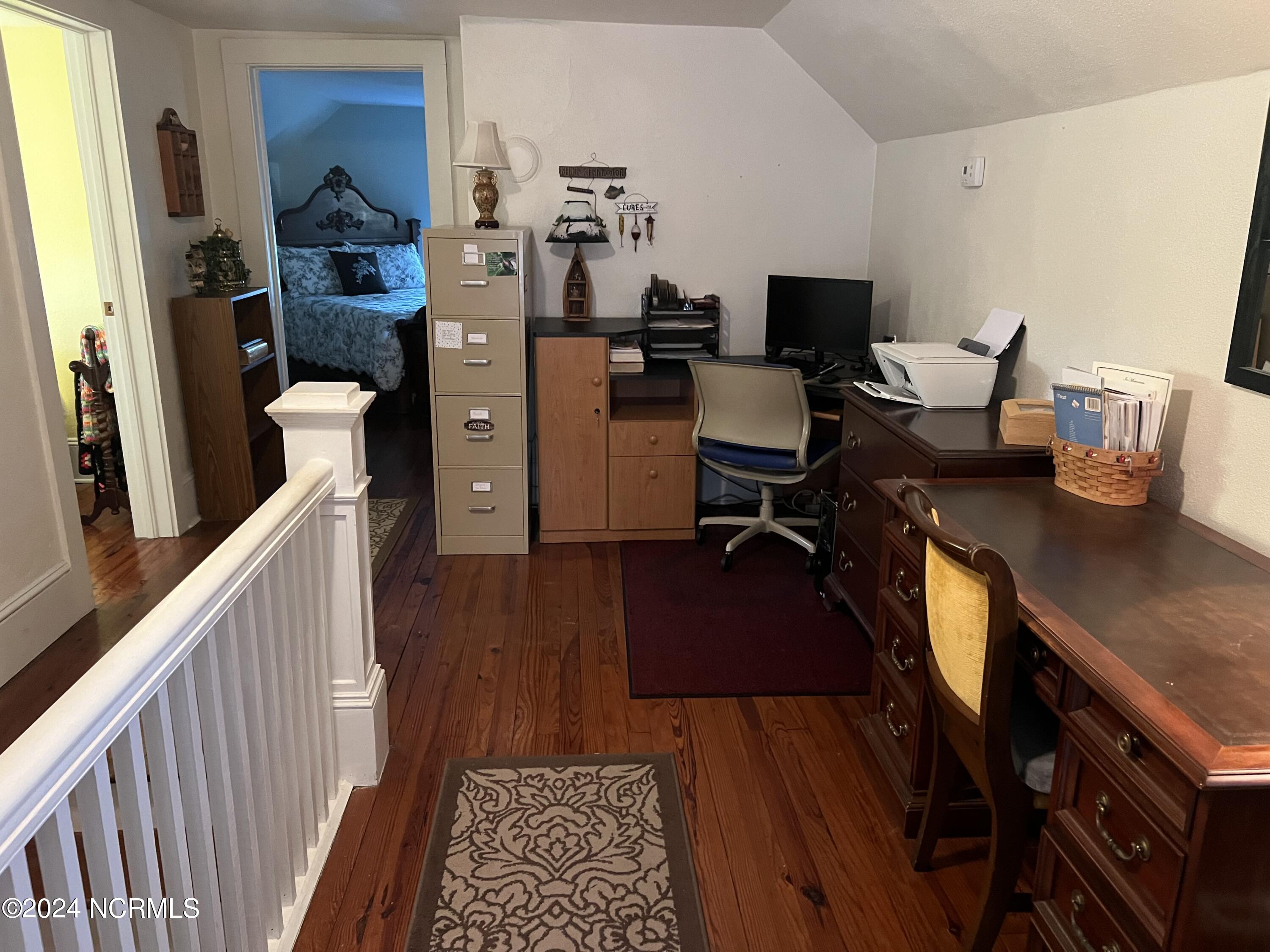 810 Green Street Property Photo 47