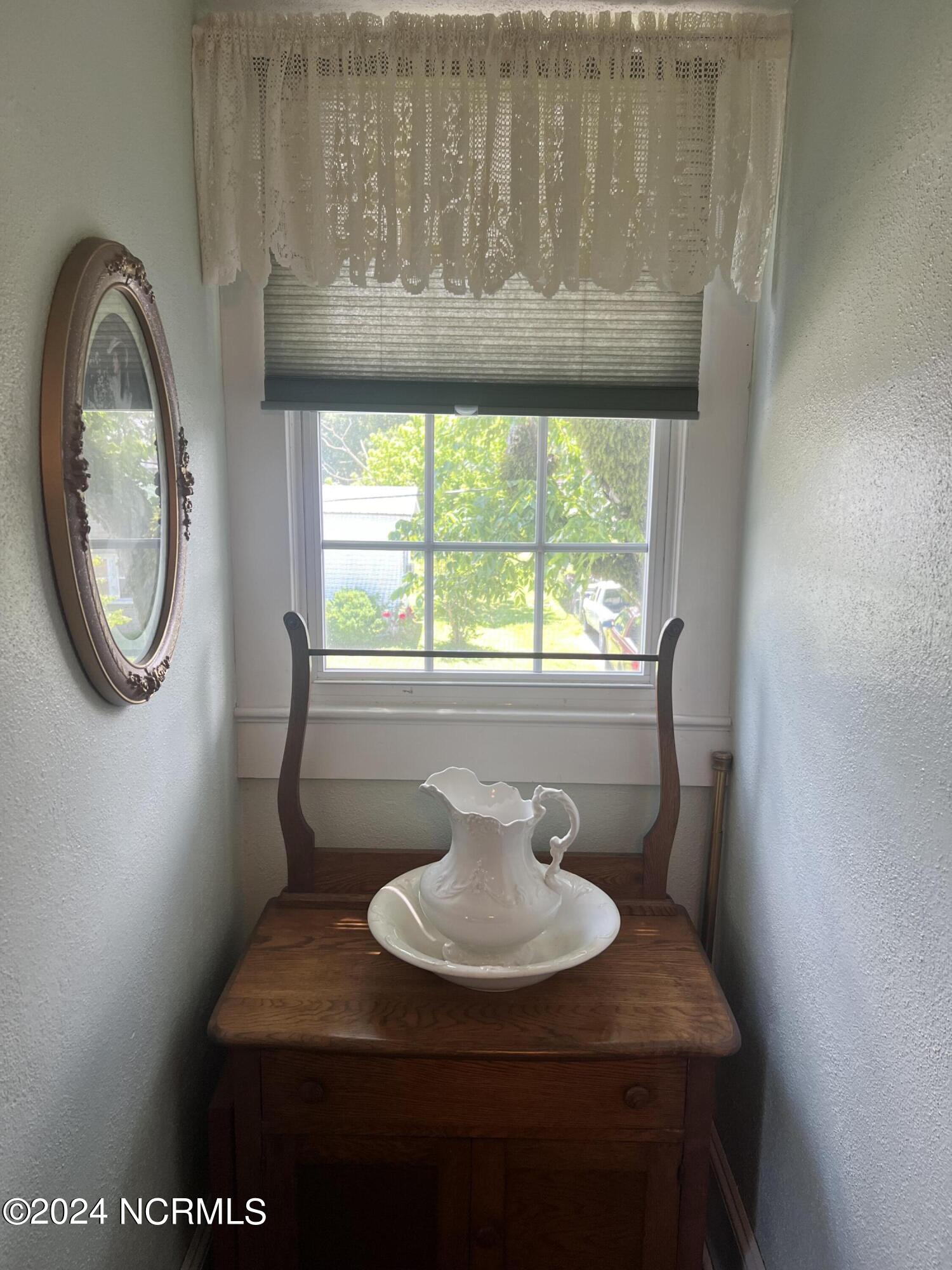 810 Green Street Property Photo 54