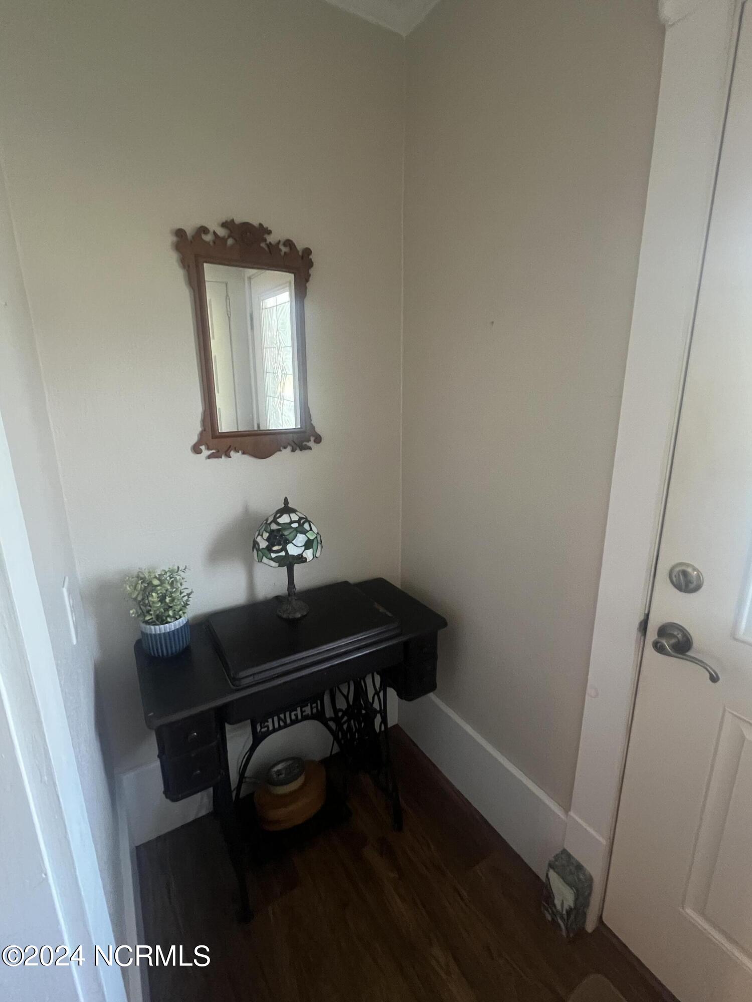 810 Green Street Property Photo 60