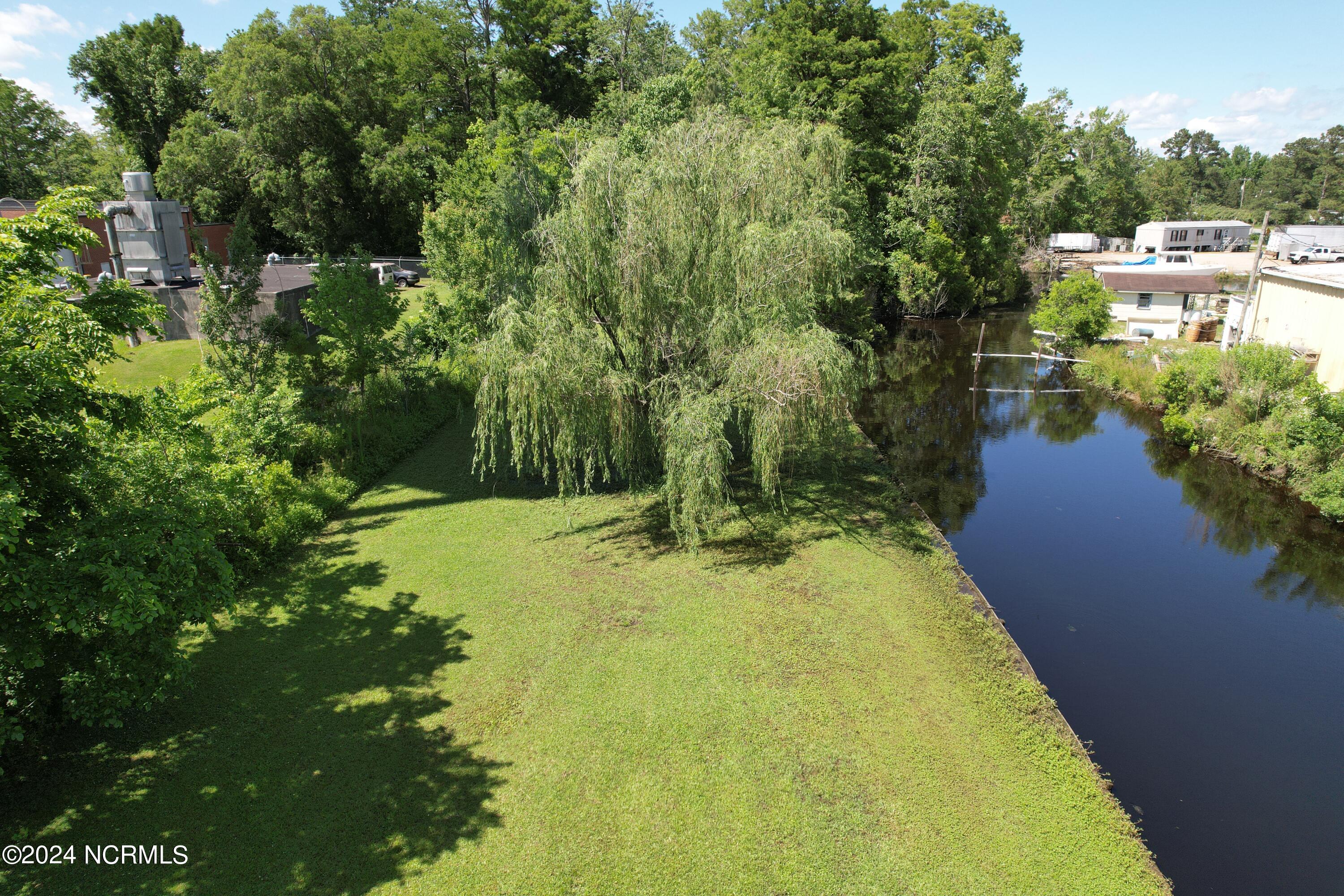 810 Green Street Property Photo 64