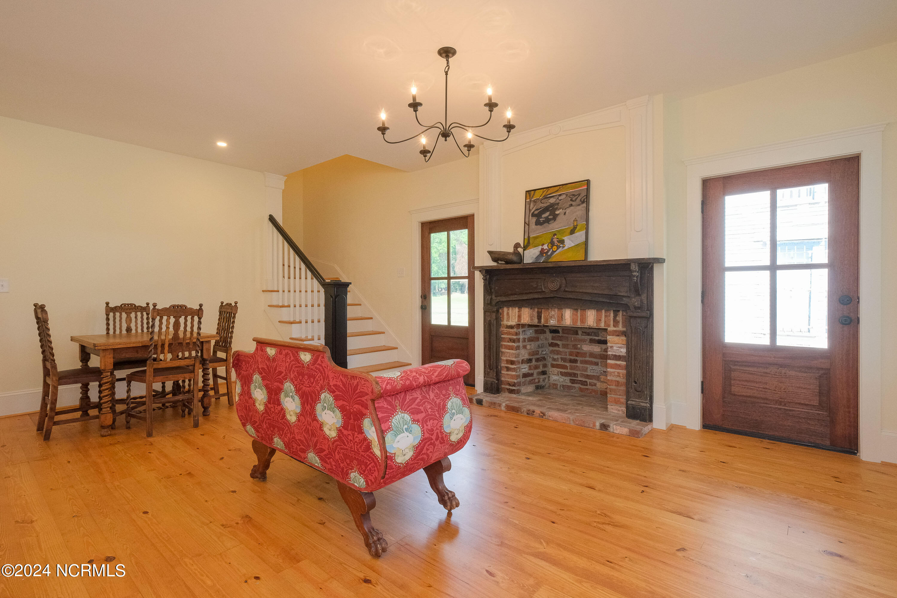 101 Stonewall Lane Property Photo 5