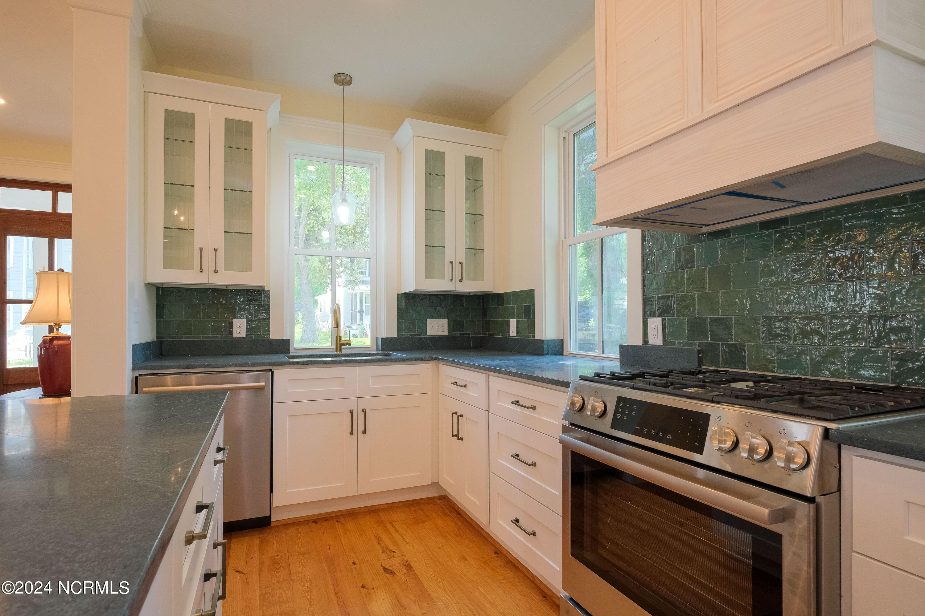 101 Stonewall Lane Property Photo 10