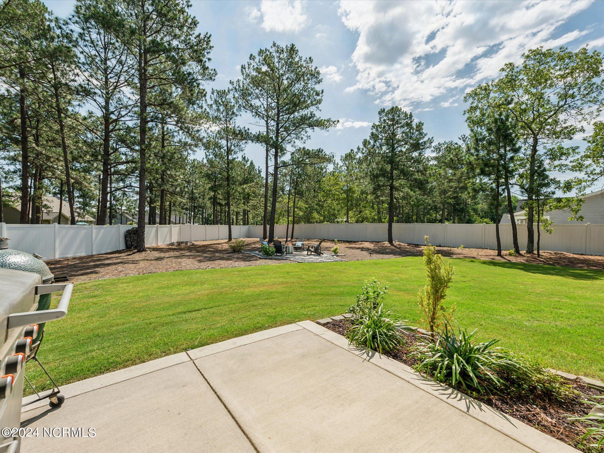 325 Pine Laurel Drive Property Photo 42