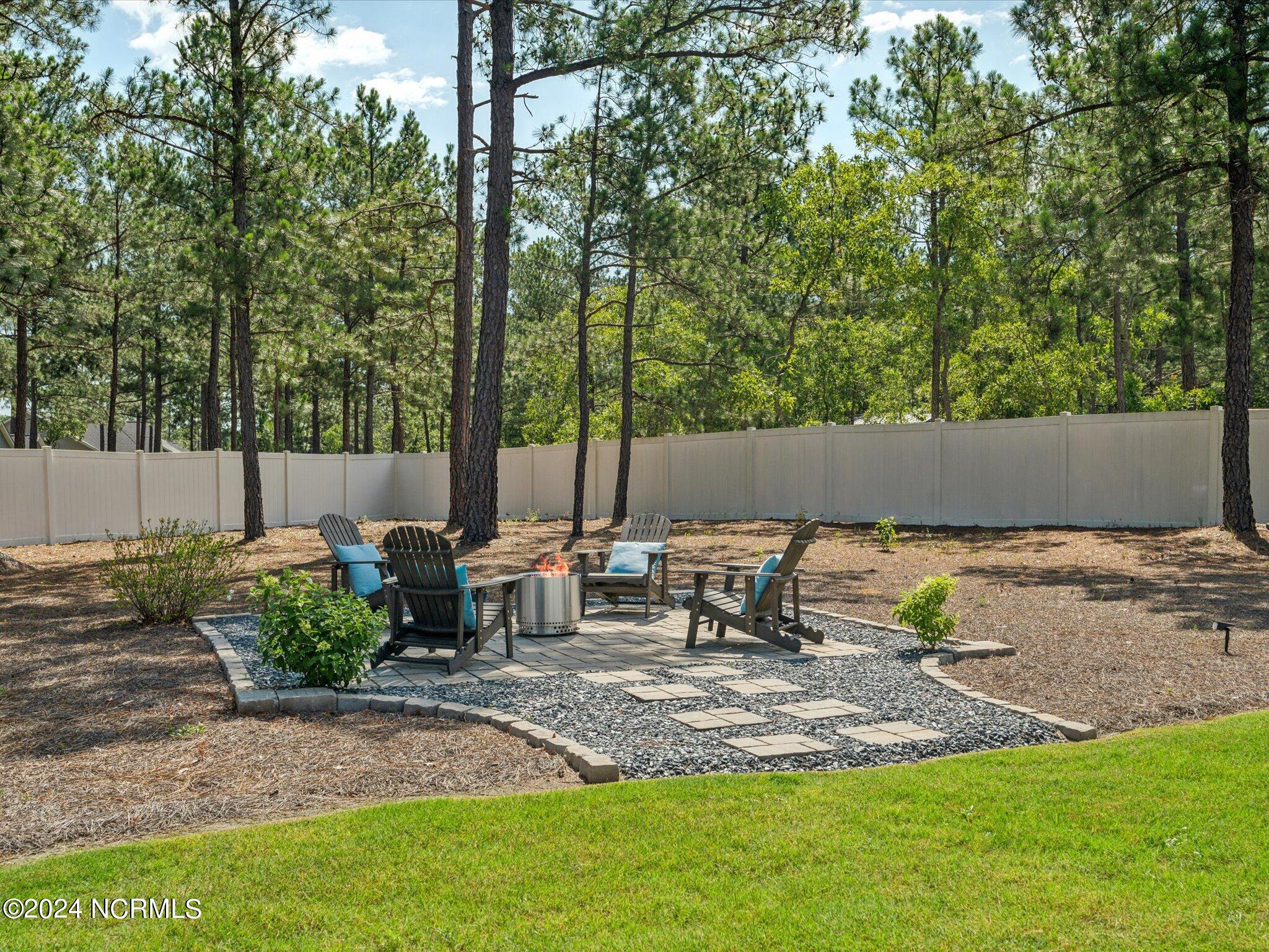 325 Pine Laurel Drive Property Photo 43