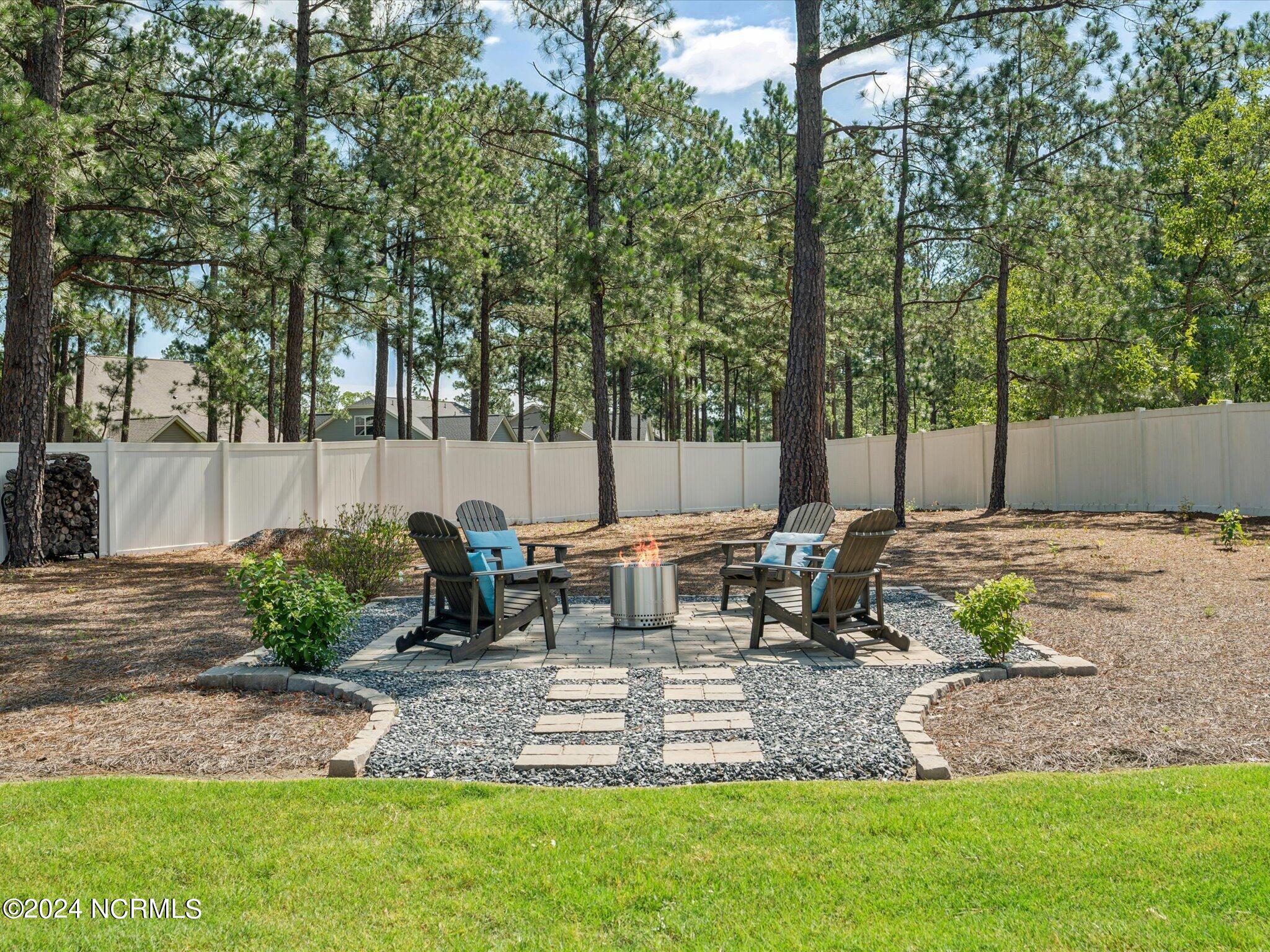 325 Pine Laurel Drive Property Photo 44