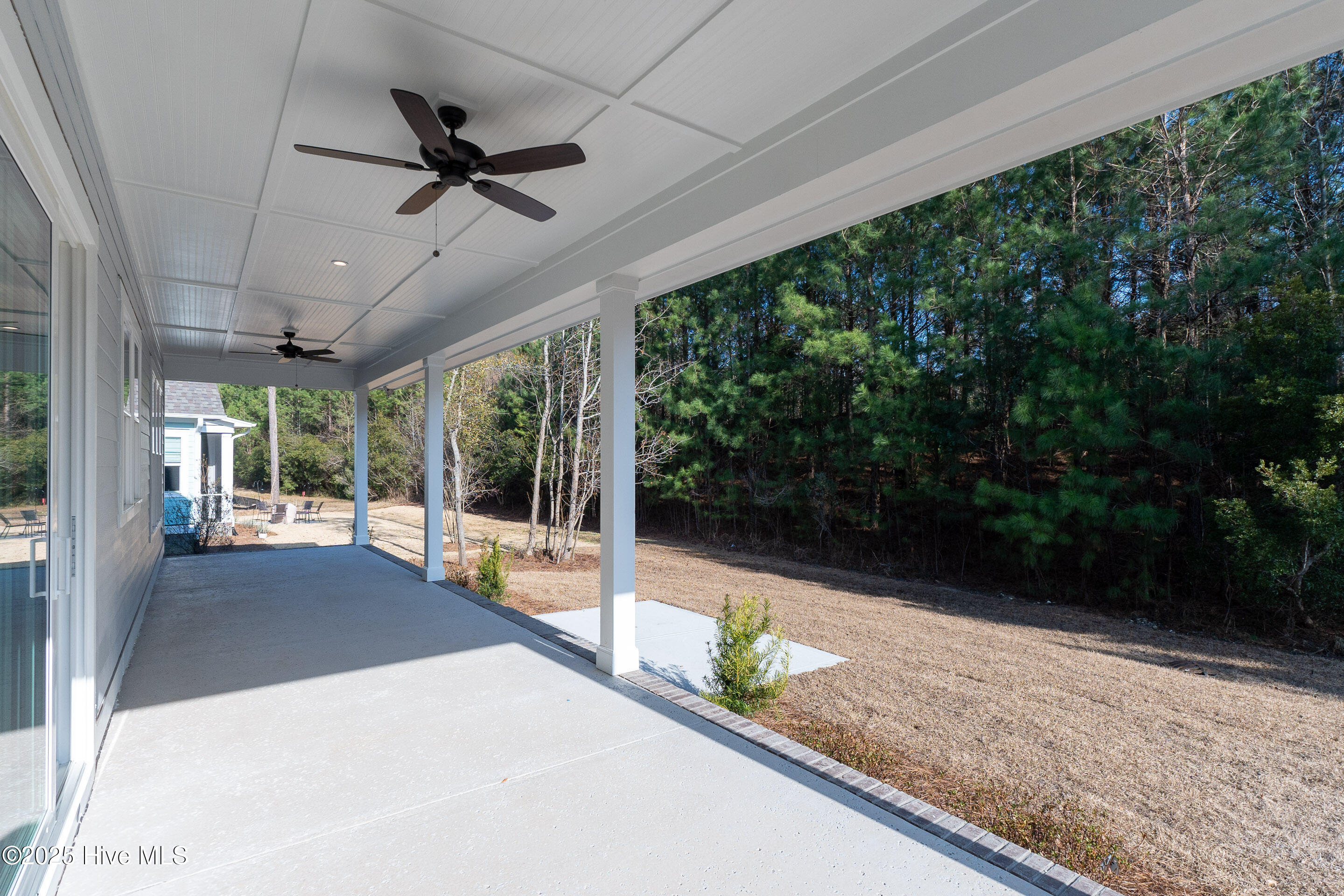 340 Cornubia Drive Property Photo 10