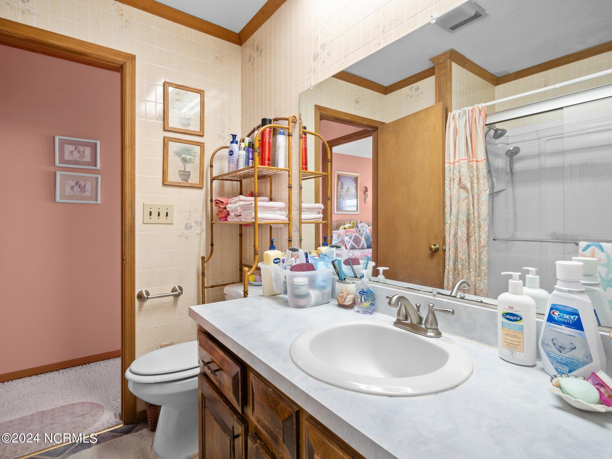 4053 4th Street Property Photo 15