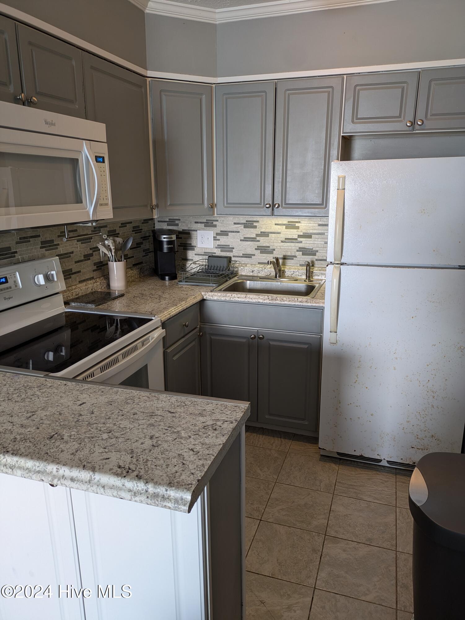 2174 New River Inlet Road 385 Property Photo 6