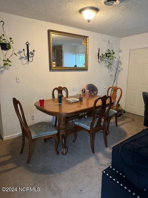 6 Lakewood Court Property Photo 5