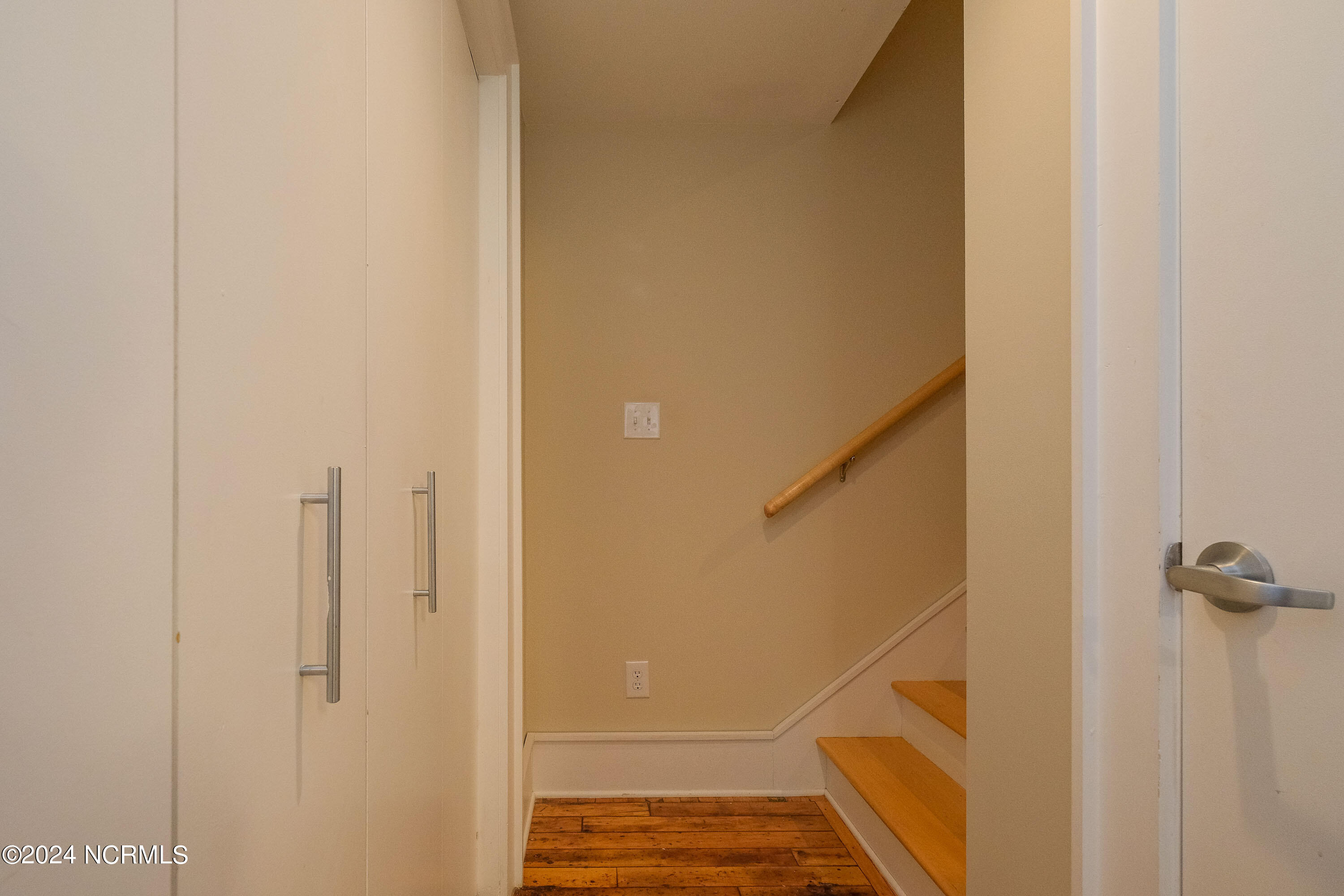 723 Mcmullan Avenue Unit 403 Property Photo 15
