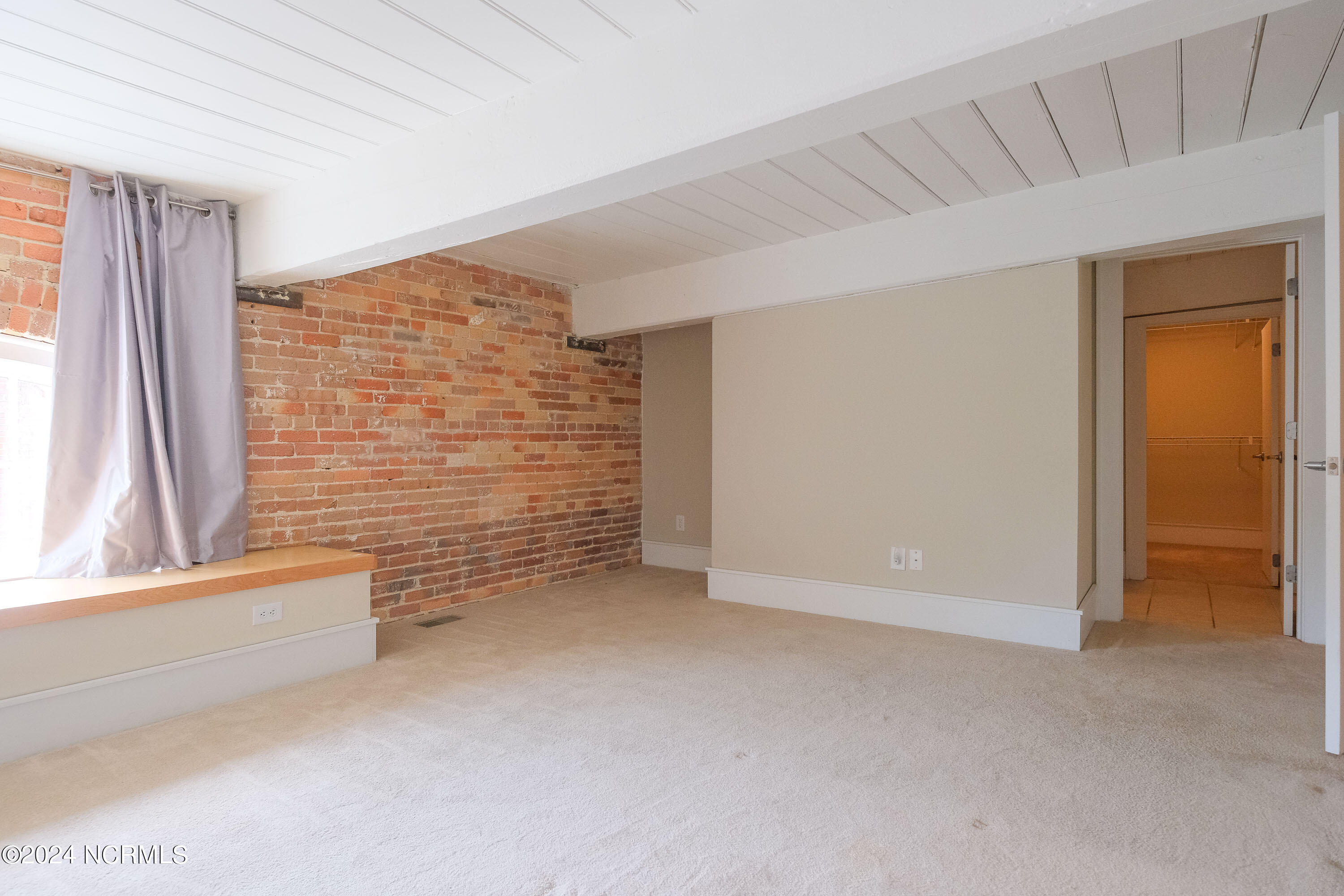 723 Mcmullan Avenue Unit 403 Property Photo 22