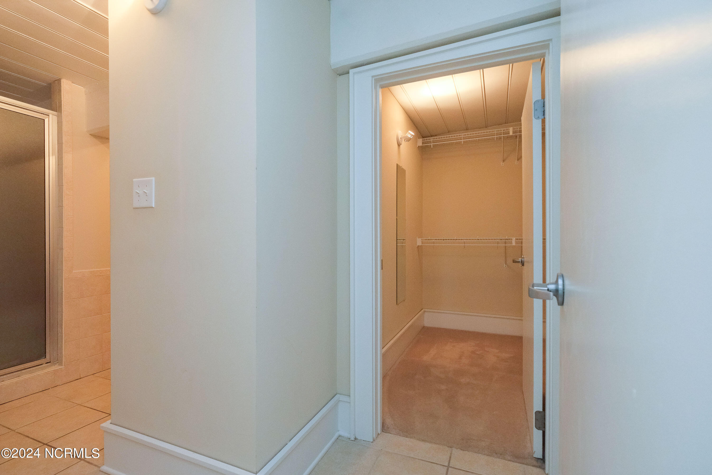 723 Mcmullan Avenue Unit 403 Property Photo 23