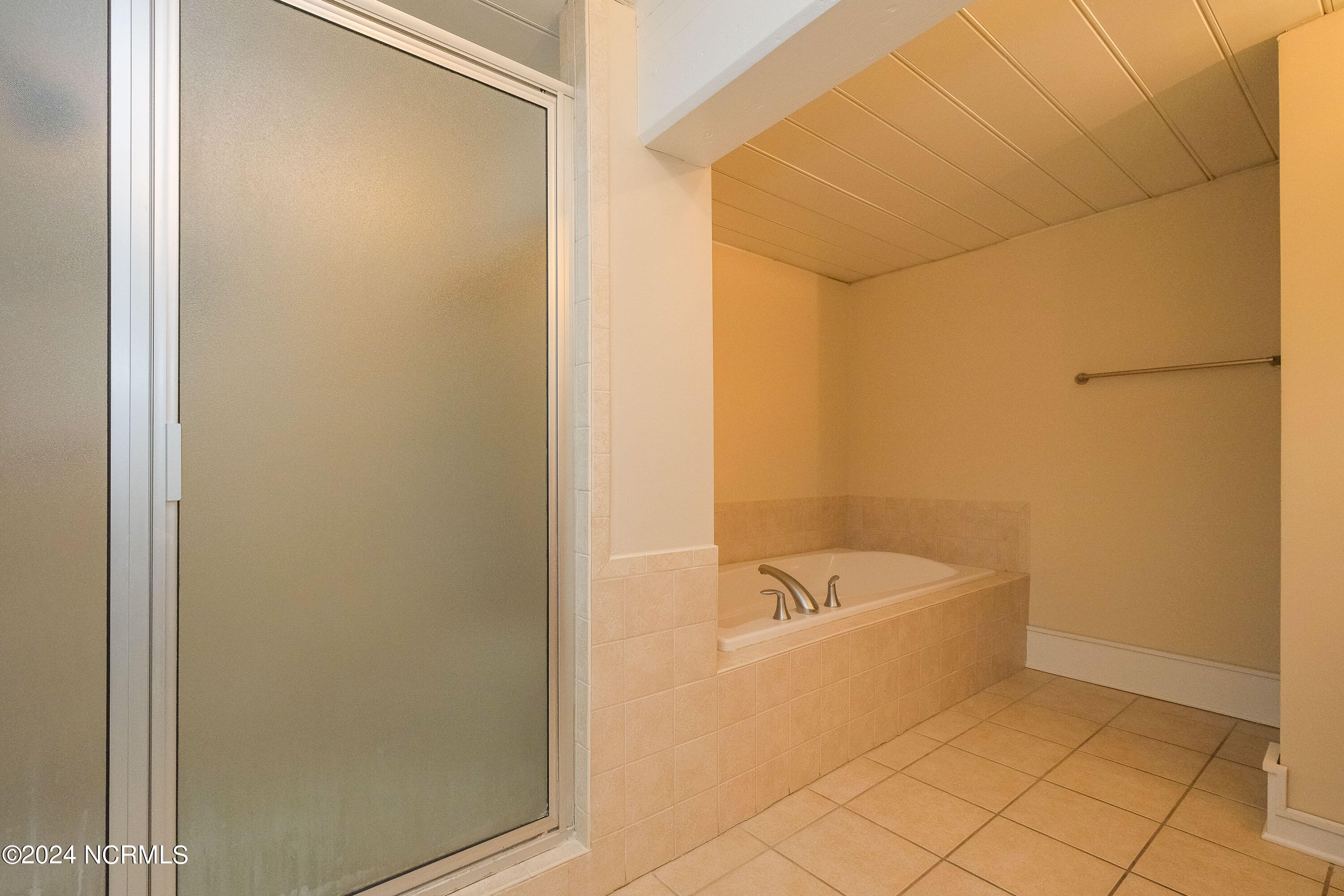 723 Mcmullan Avenue Unit 403 Property Photo 27