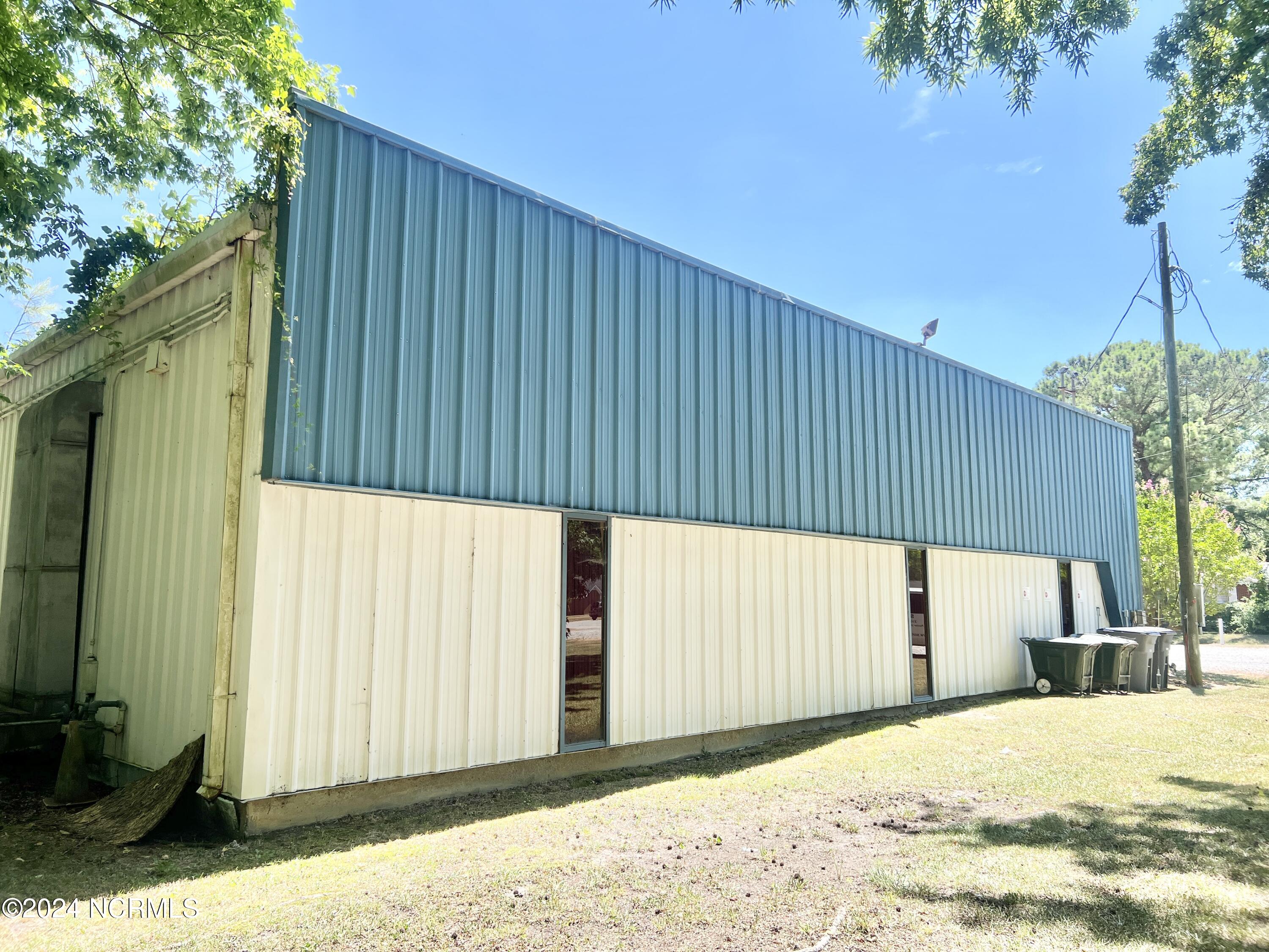 210 Durham Street Property Photo 10