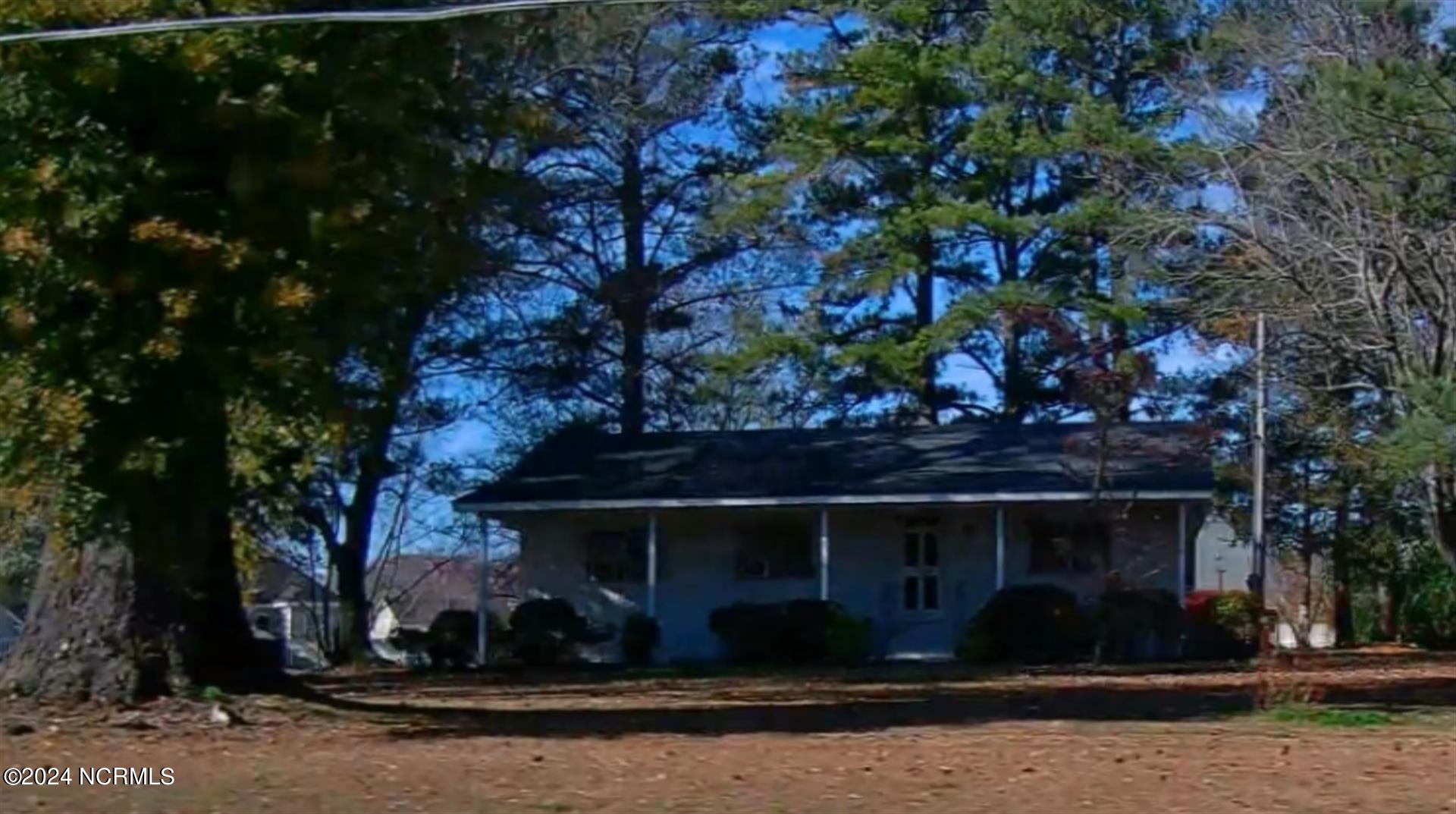 4527 Lake Wilson Road Property Photo 1