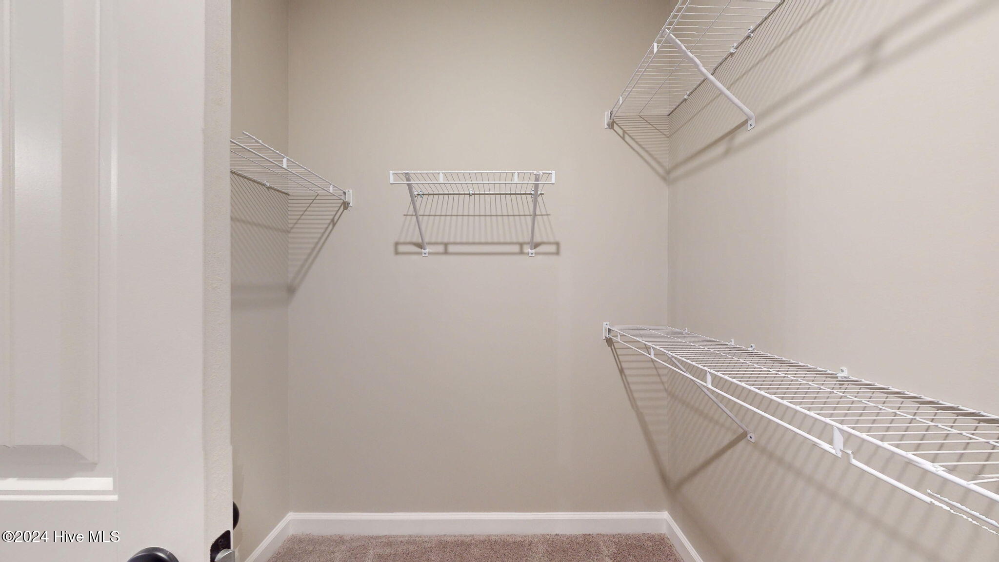 2863 Tucker Hill Drive Property Photo 2