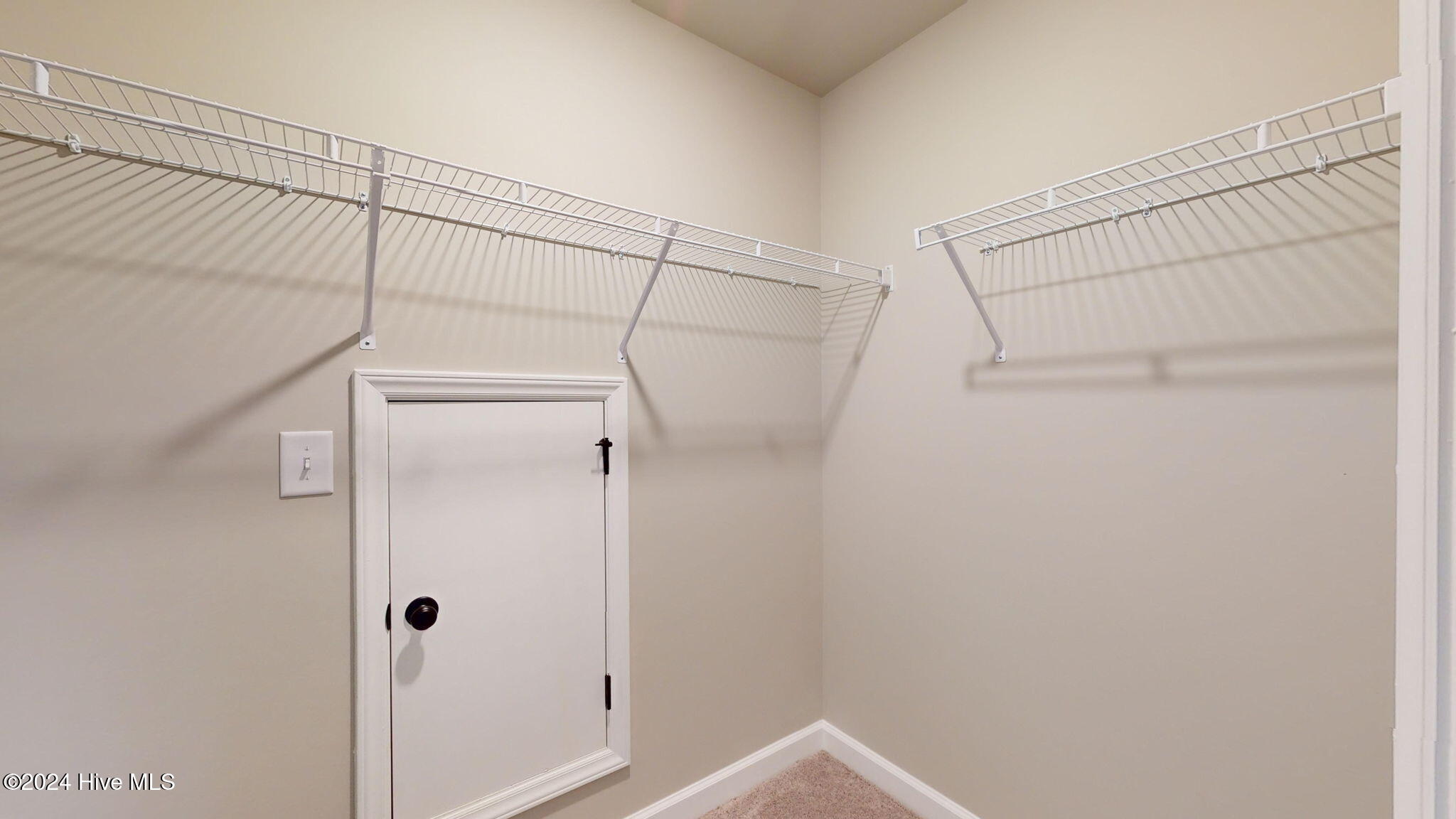 2863 Tucker Hill Drive Property Photo 11