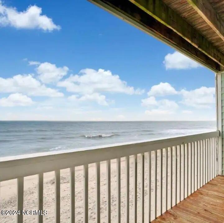 1503 Sand Dollar Court Property Photo 6