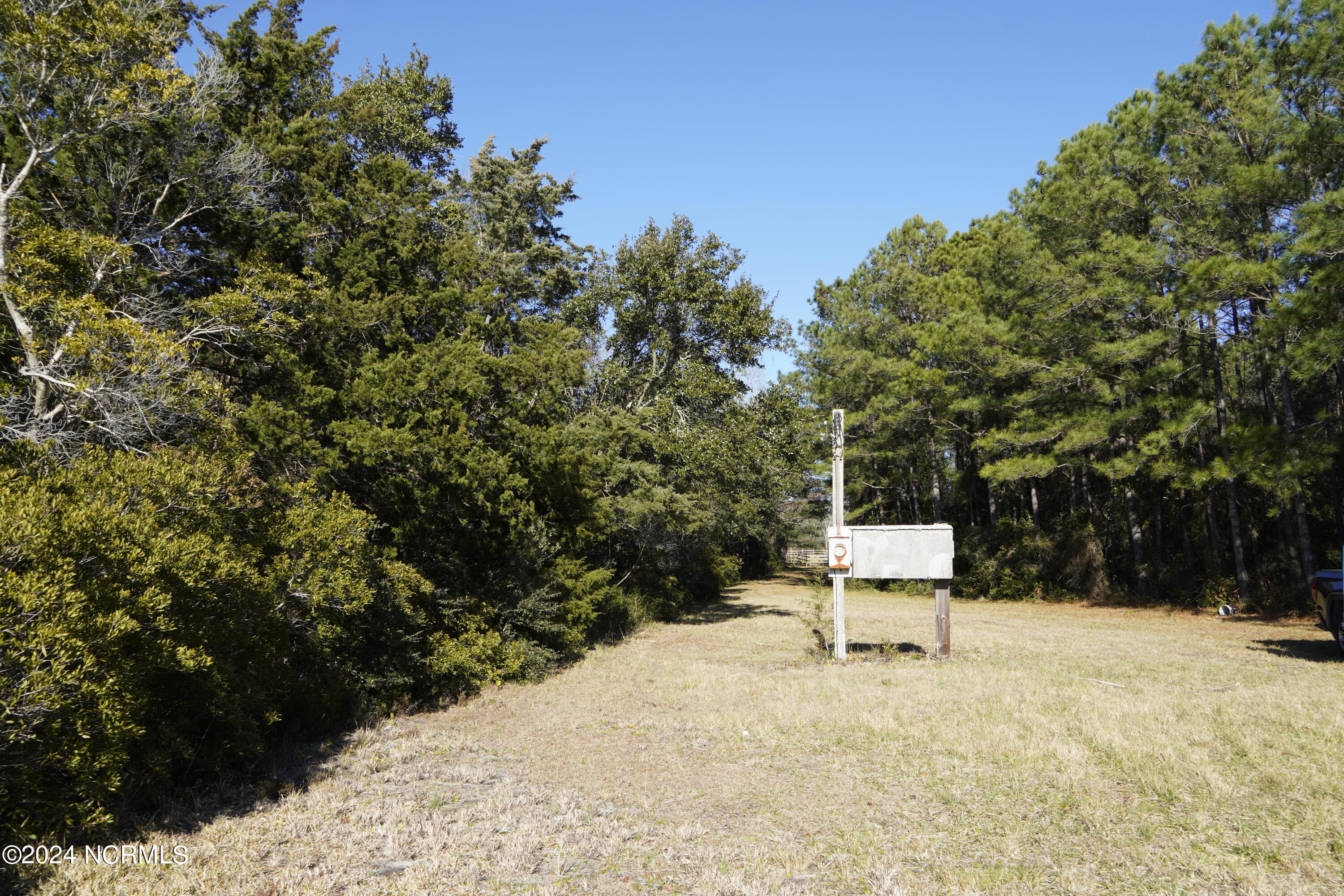 351 Queens Creek Road Property Photo 22