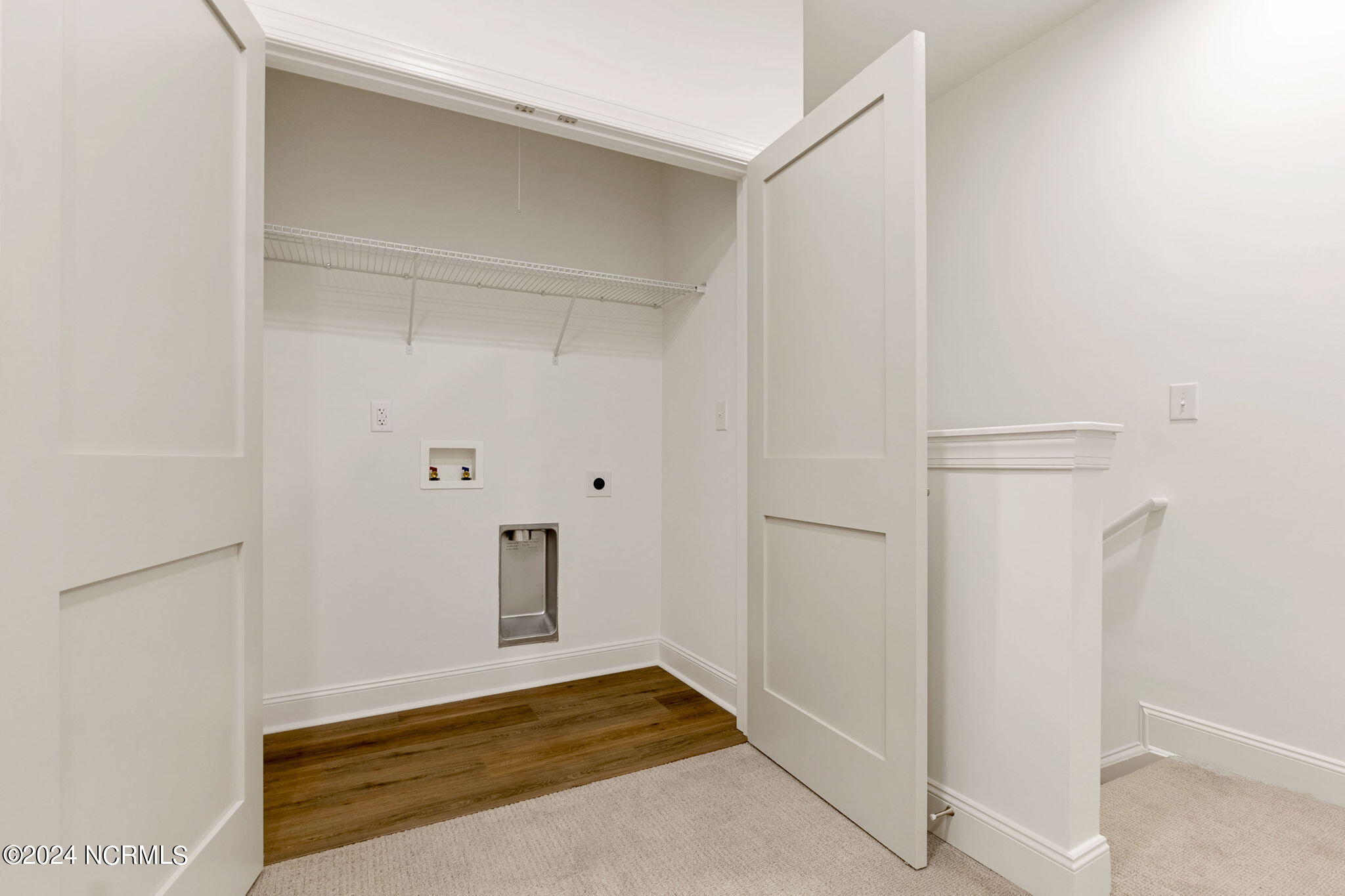 391 James Street Property Photo 19