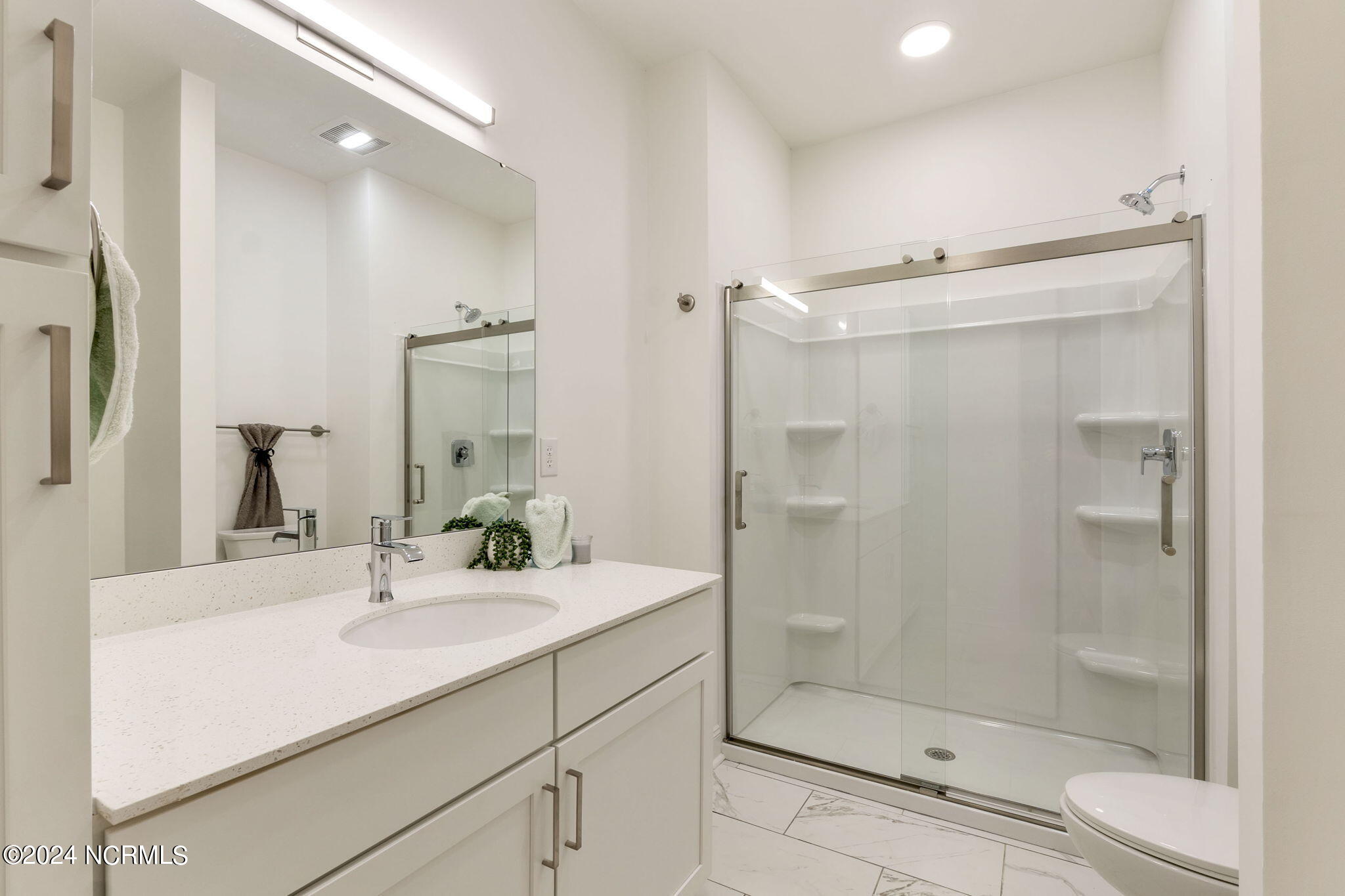 383 James Street Property Photo 19