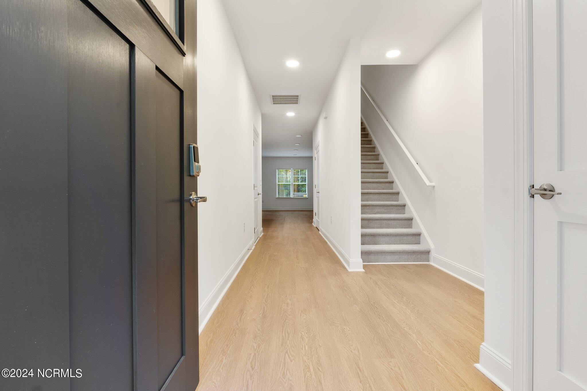 355 James Street Property Photo 5