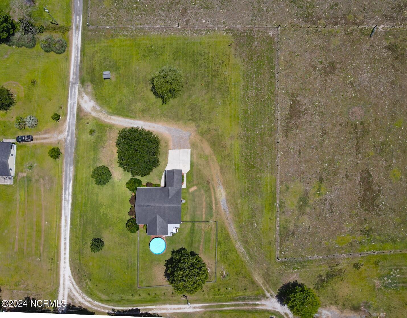 185 Oaks Plantation Drive Property Photo 5