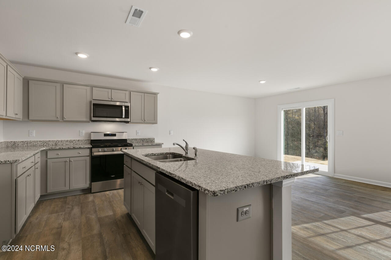 312 Mimosa Property Photo 22