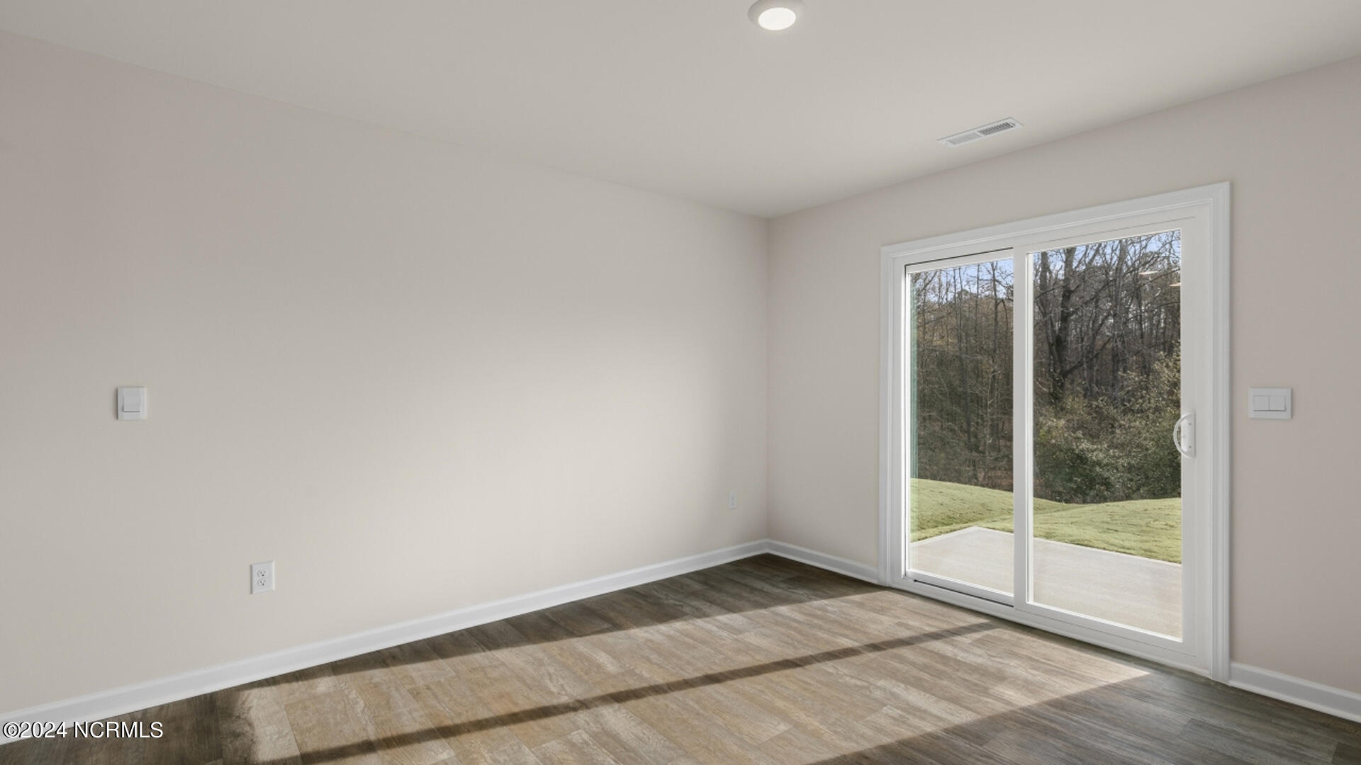 312 Mimosa Property Photo 34