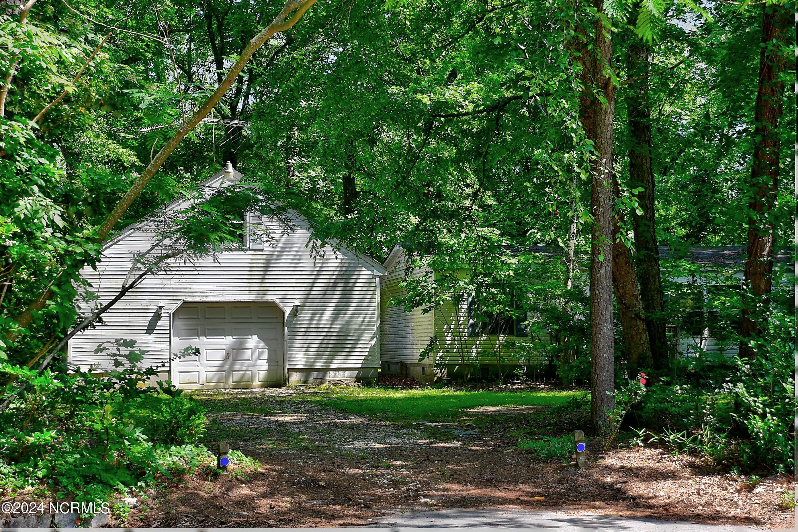 224 Newbern Drive Property Photo 4