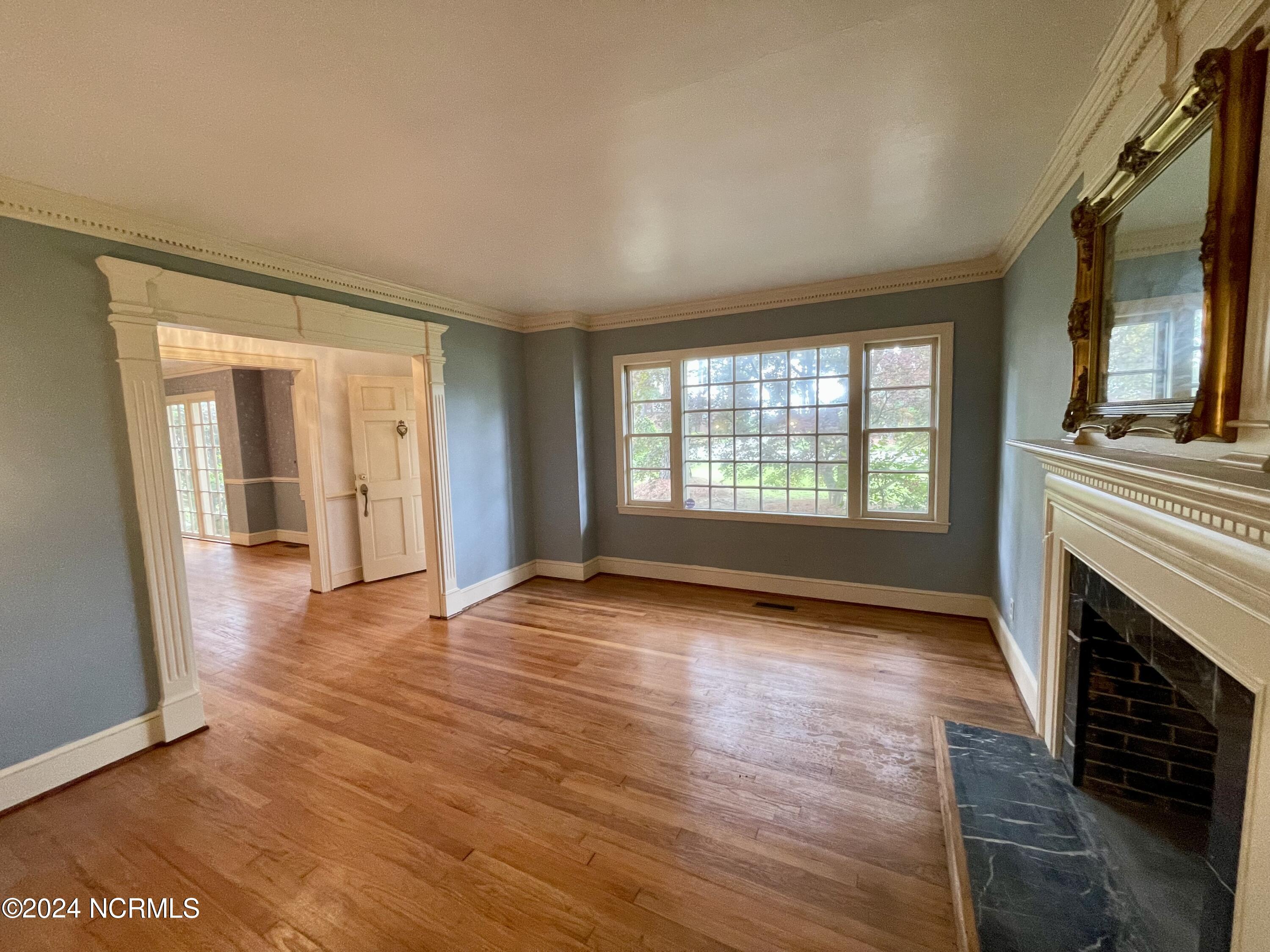 711 N East Street Property Photo 13