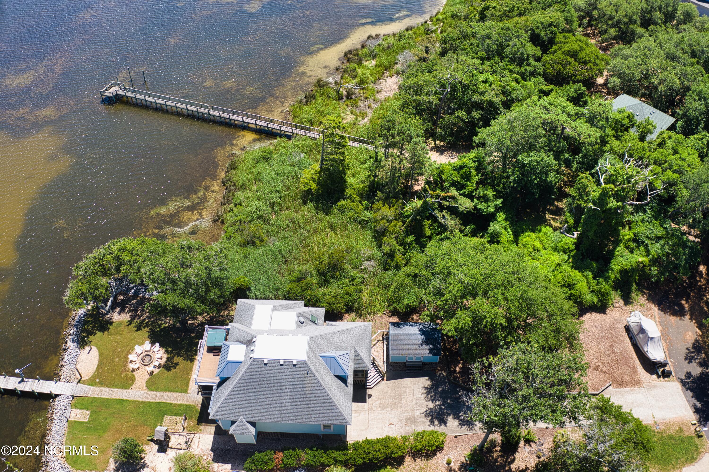 443 Kitty Hawk Bay Drive Property Photo 9