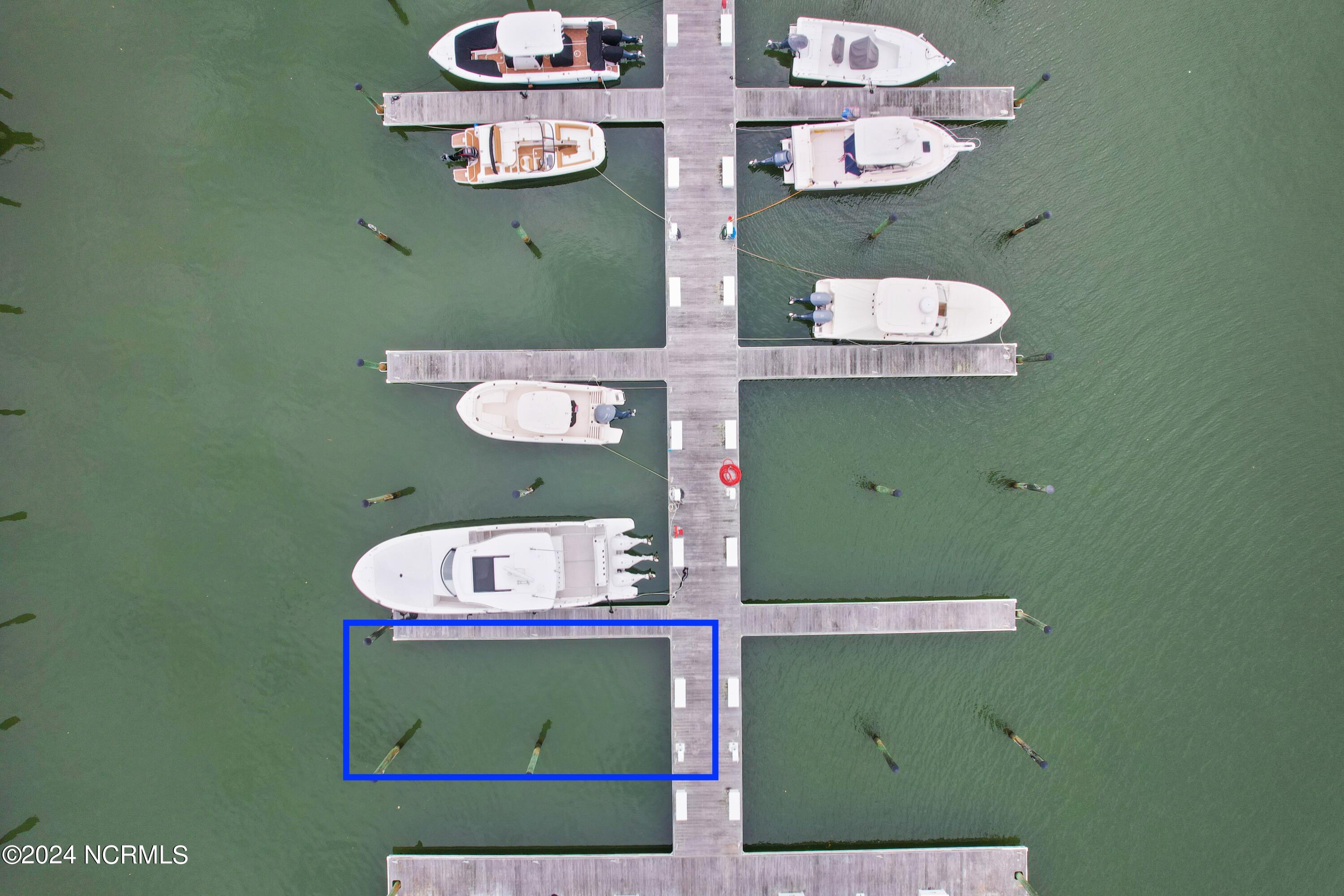 Slip 35 Seascape Marina Property Photo 6